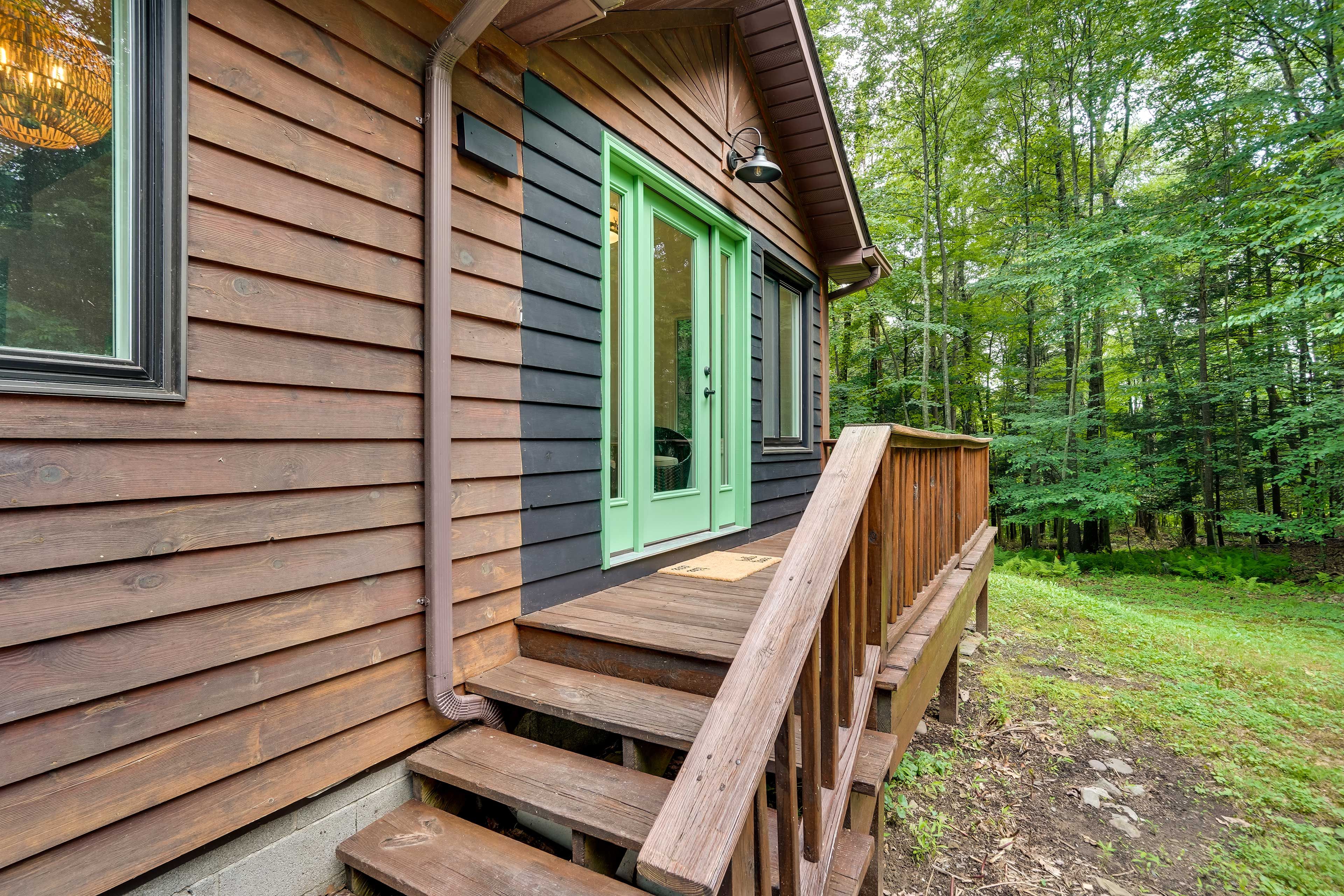 Home Entrance | Keyless Entry | 1 Exterior Security Camera (Facing Out)