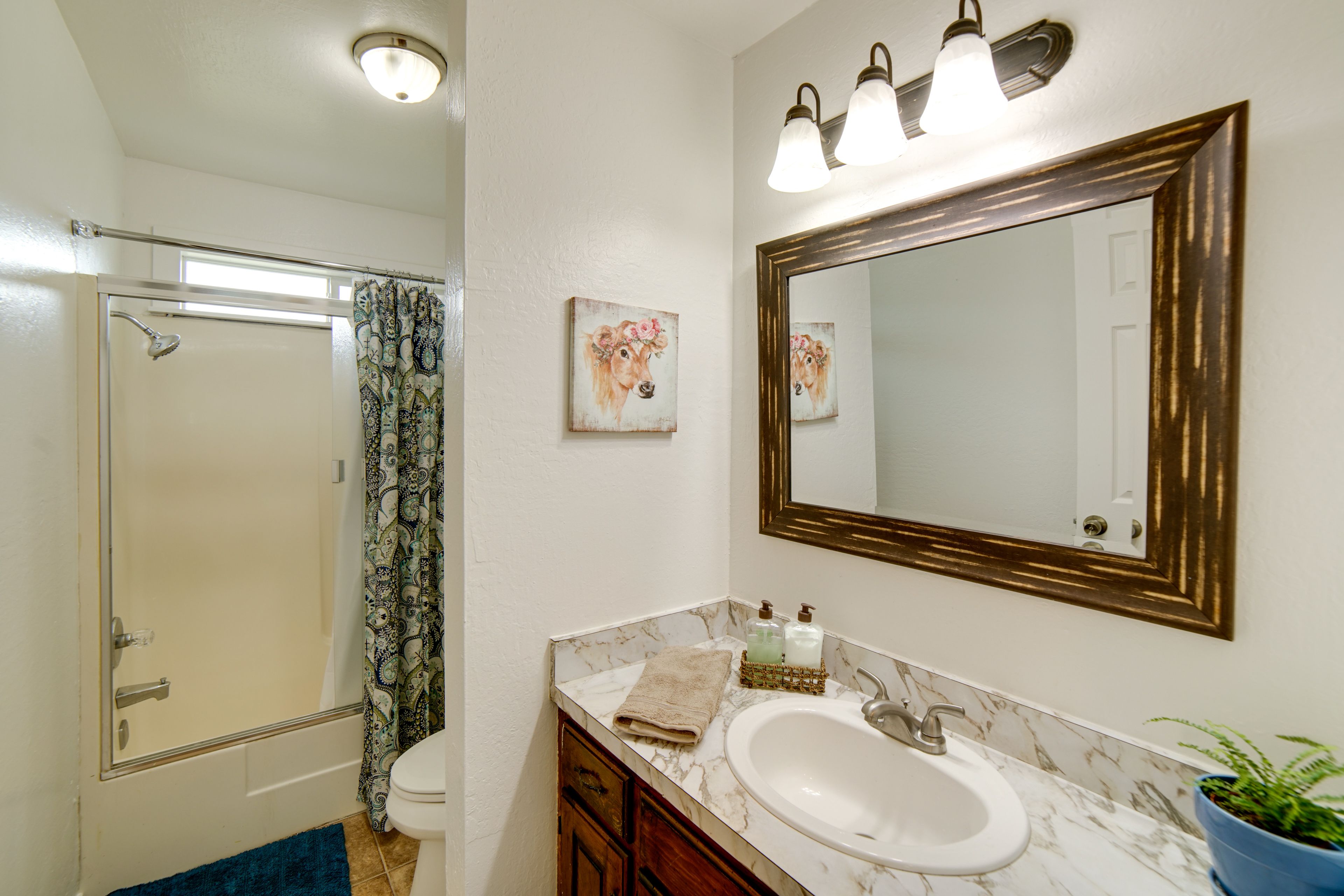 Full Bathroom