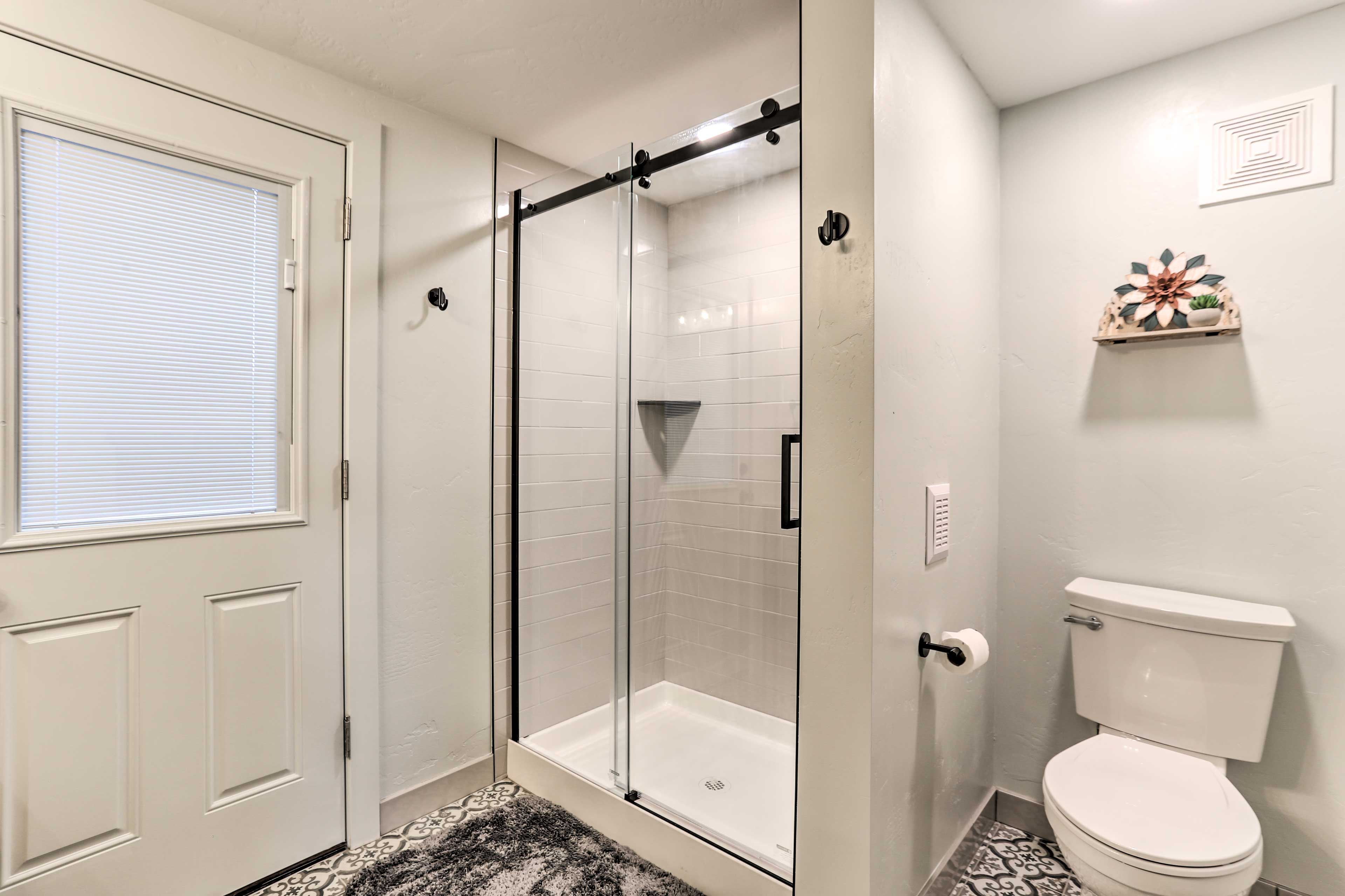 Full Bathroom