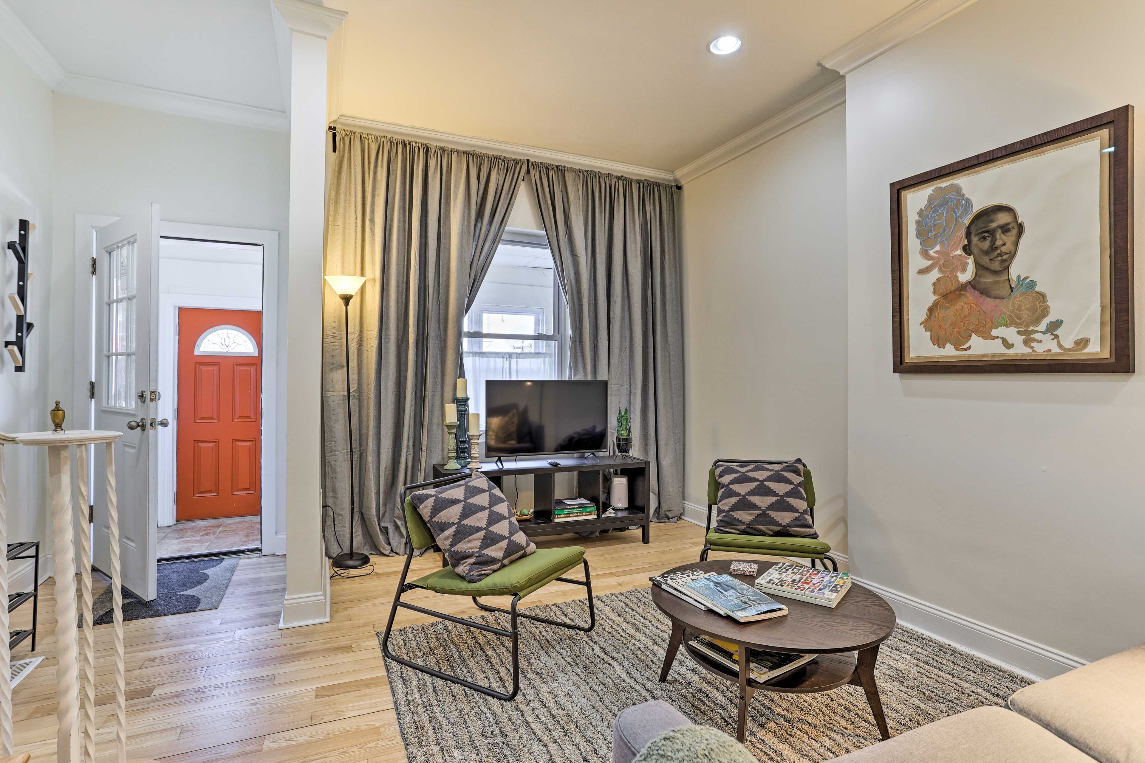 Living Room | Flat-Screen TV | Board Games