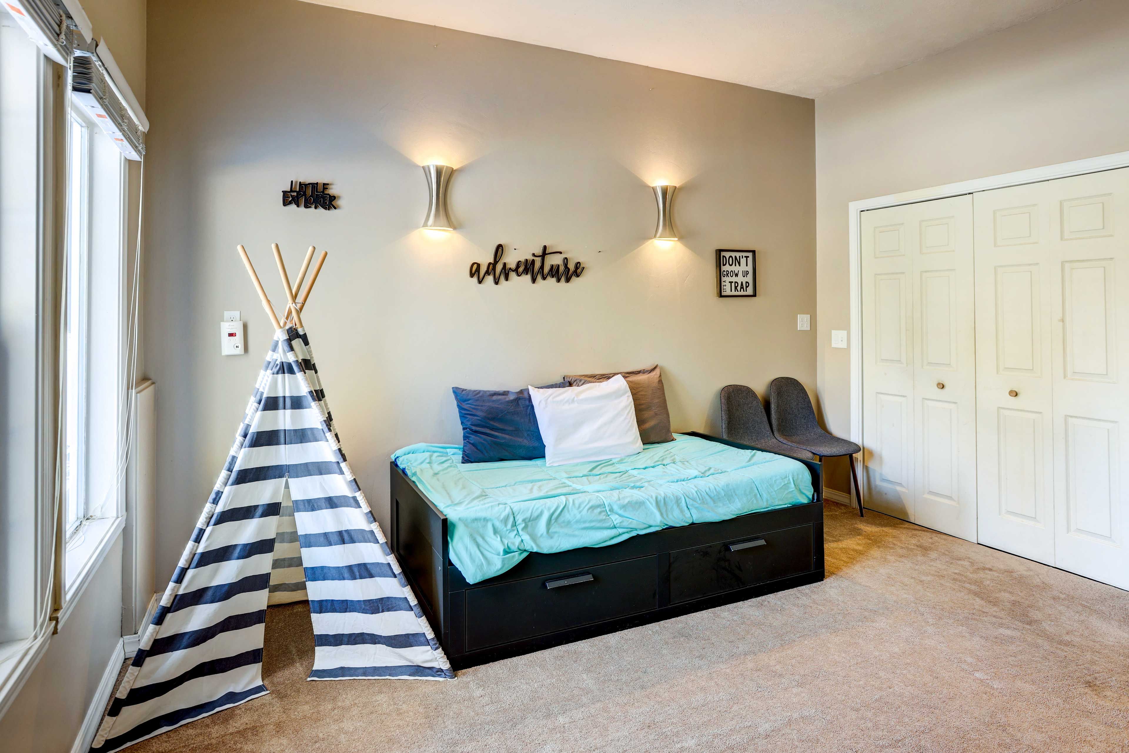 Bedroom 3 | Twin Bed | Twin Trundle | En-Suite Bathroom