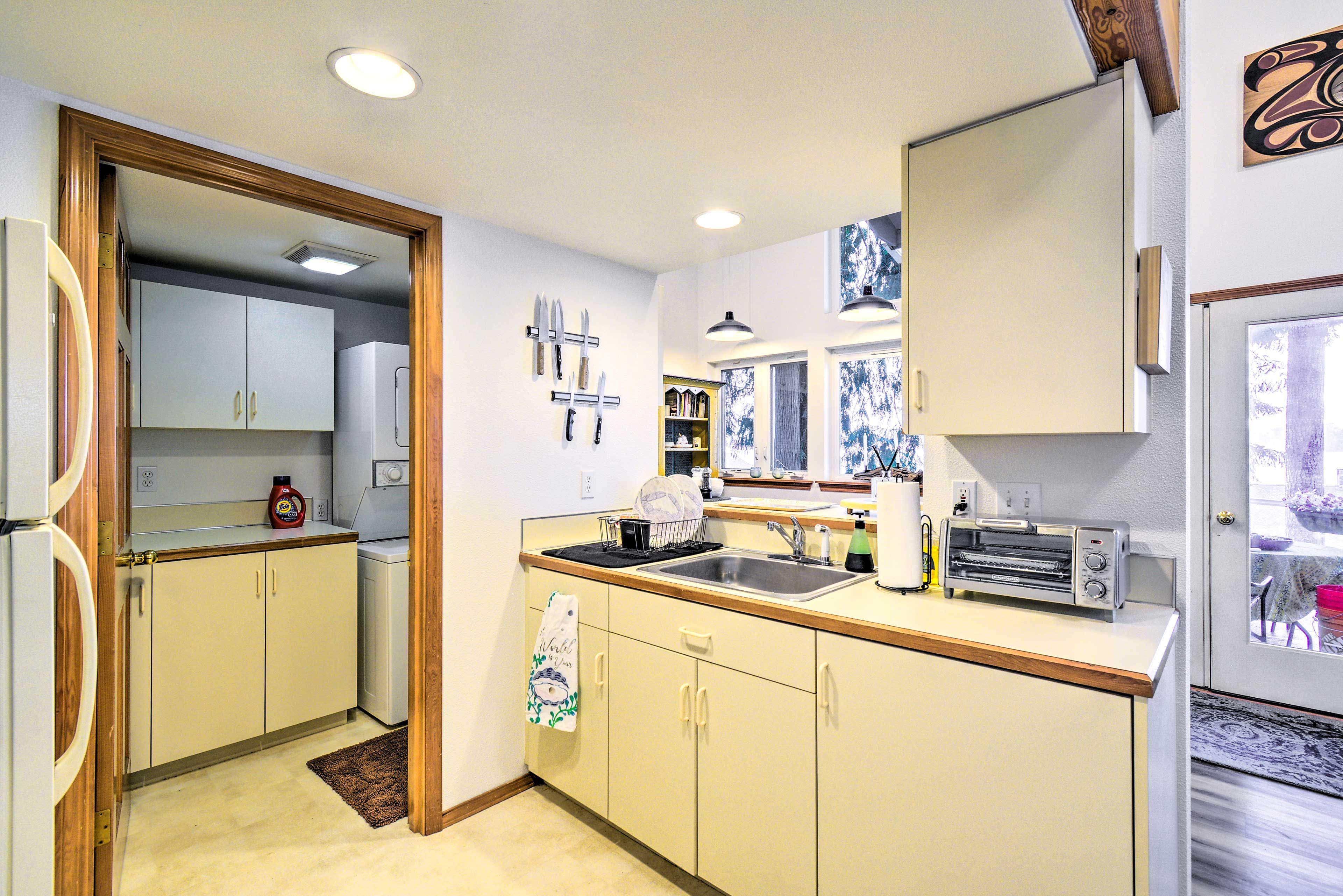 Kitchen | Cooking Basics Supplied