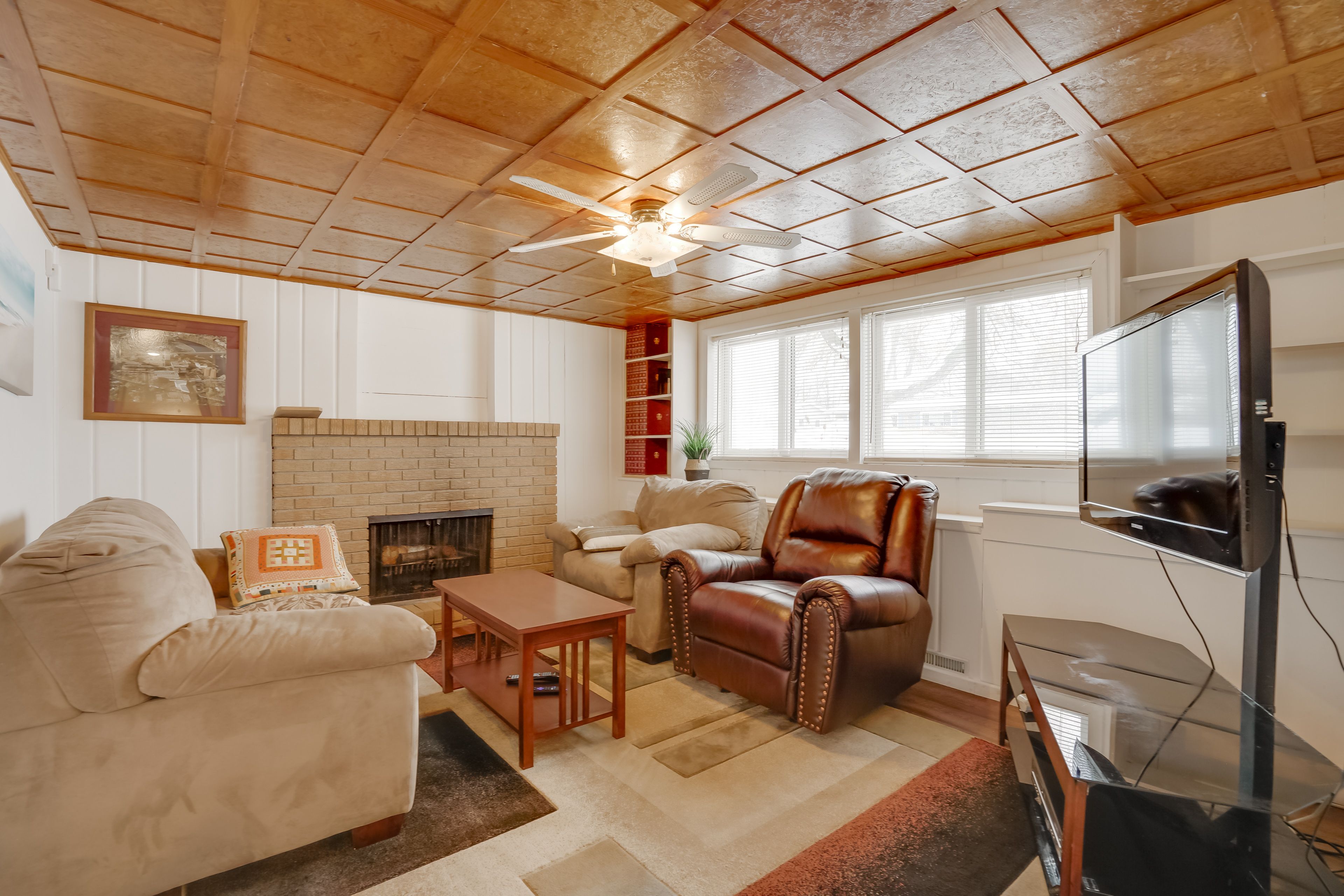 Living Room | Wood-Burning Fireplace | Central A/C