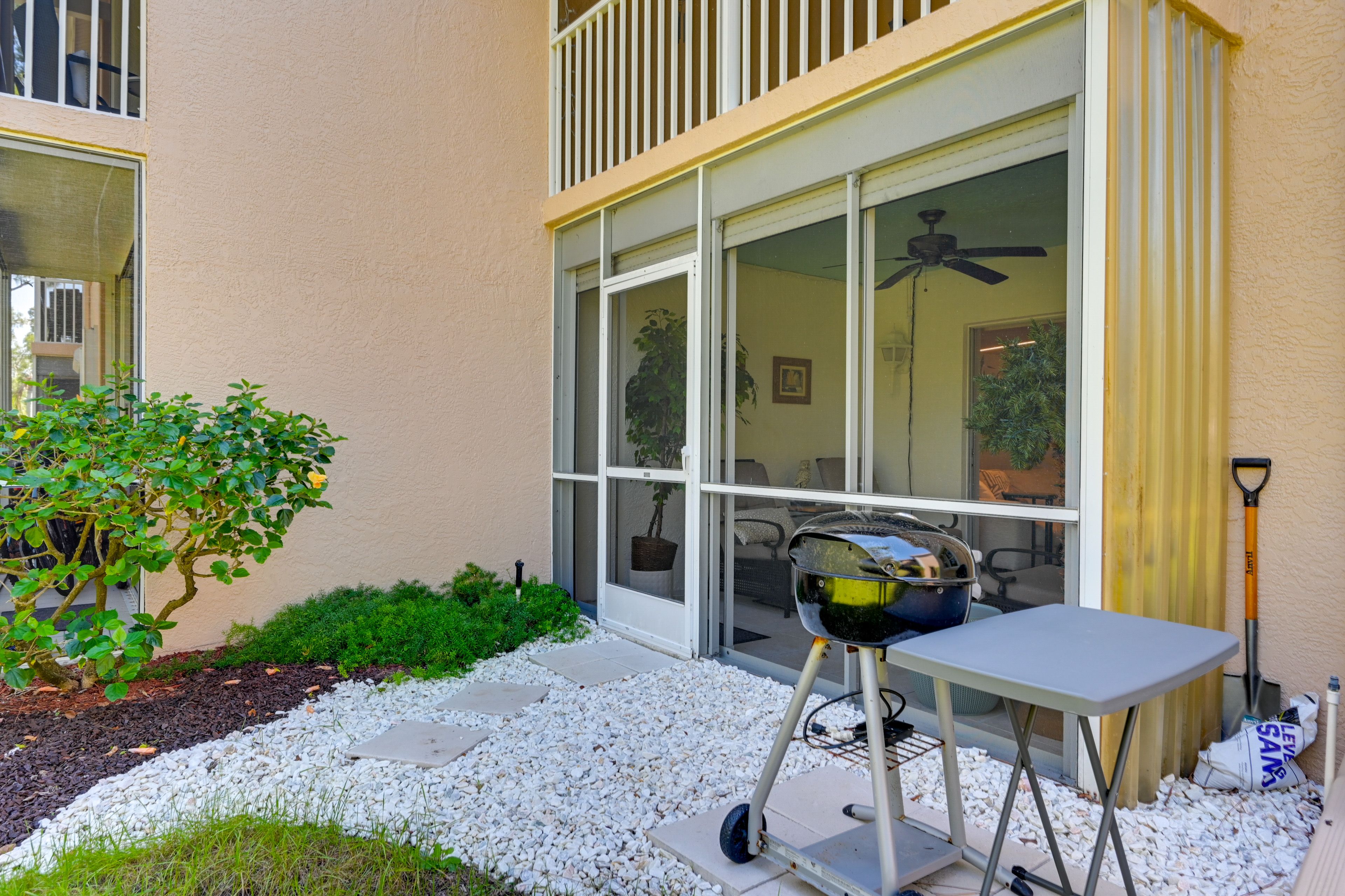 Backyard | Electric Grill