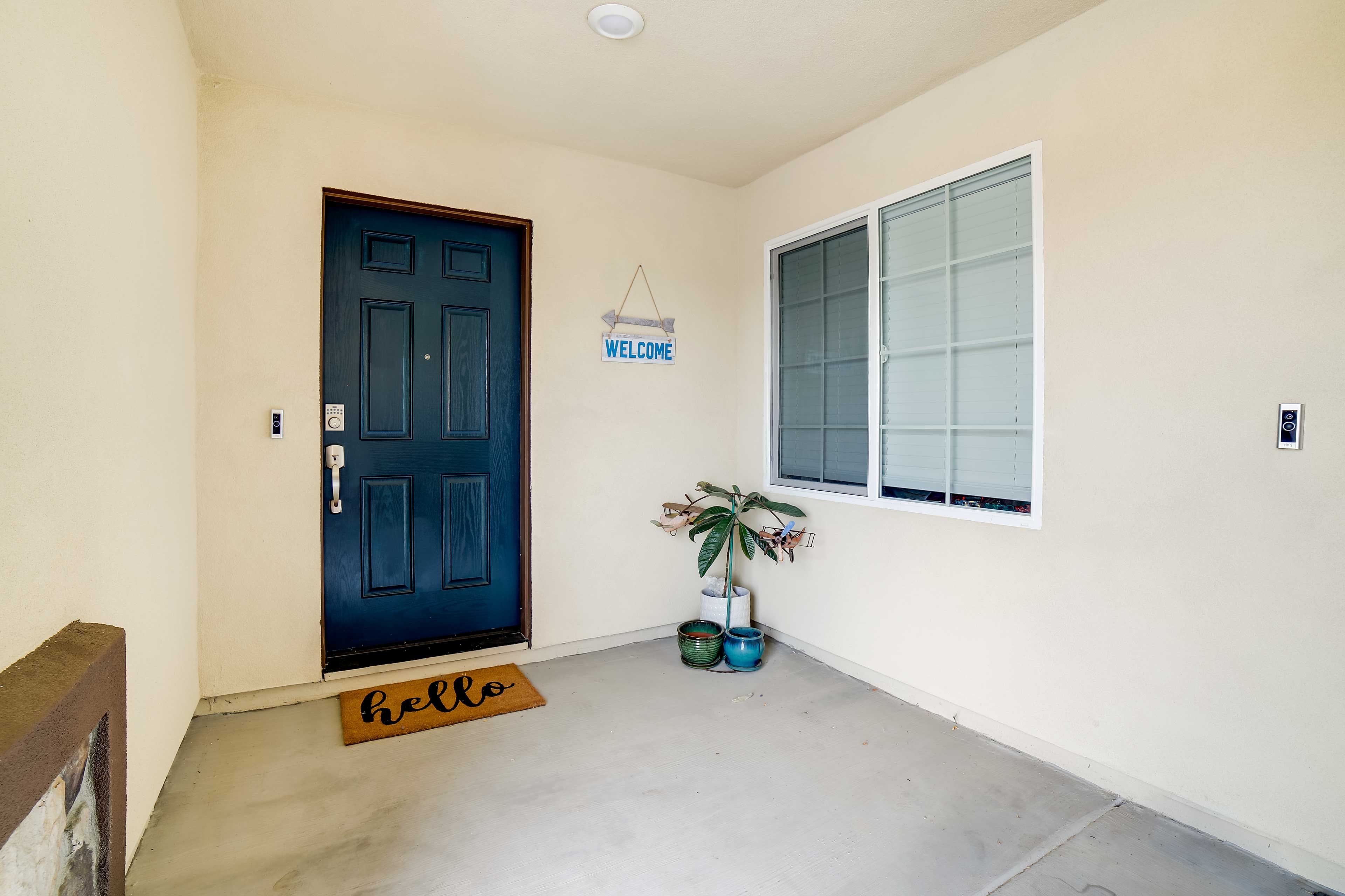 Entrance | Keyless Entry