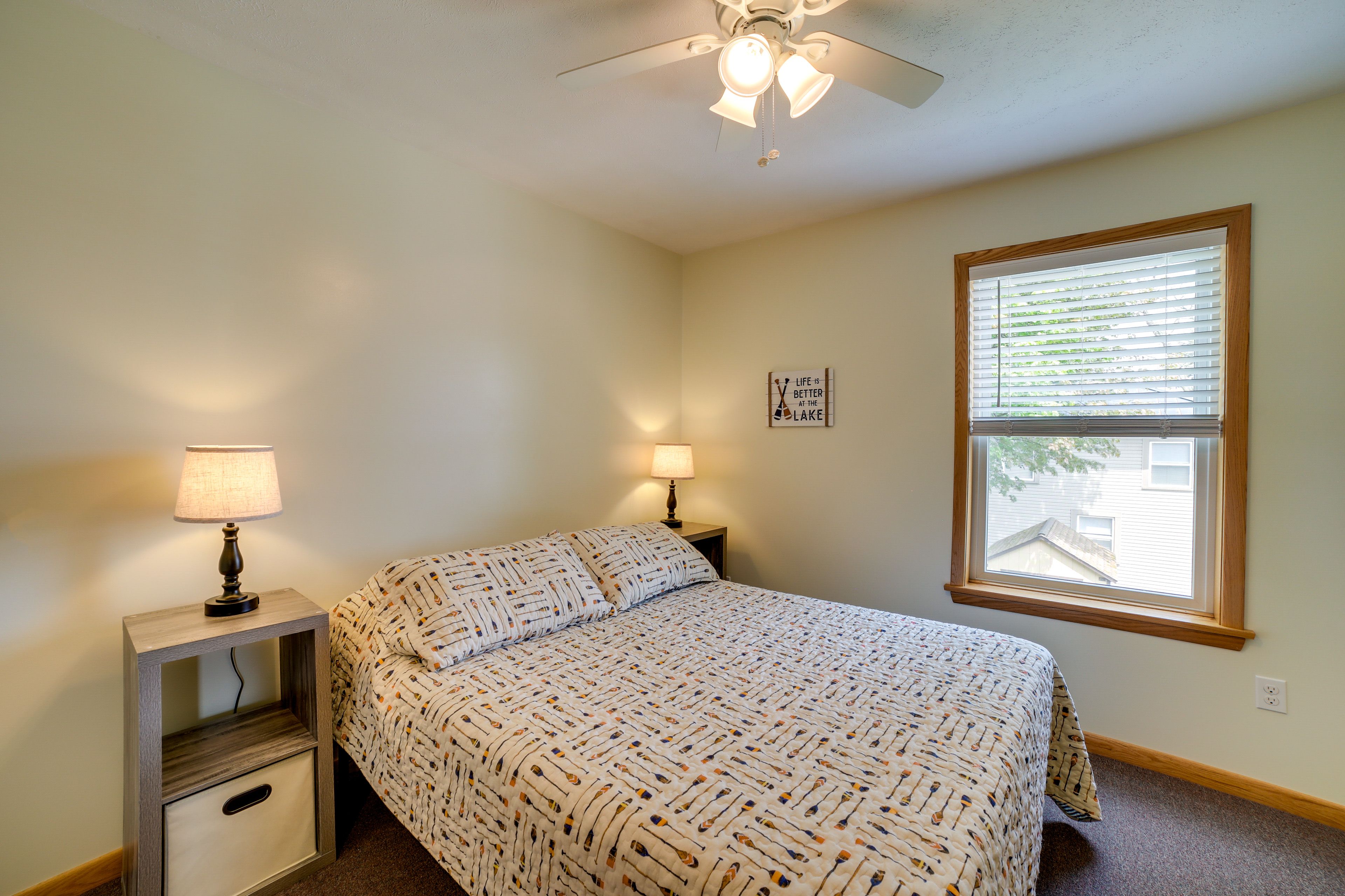 Bedroom 4 | Queen Bed