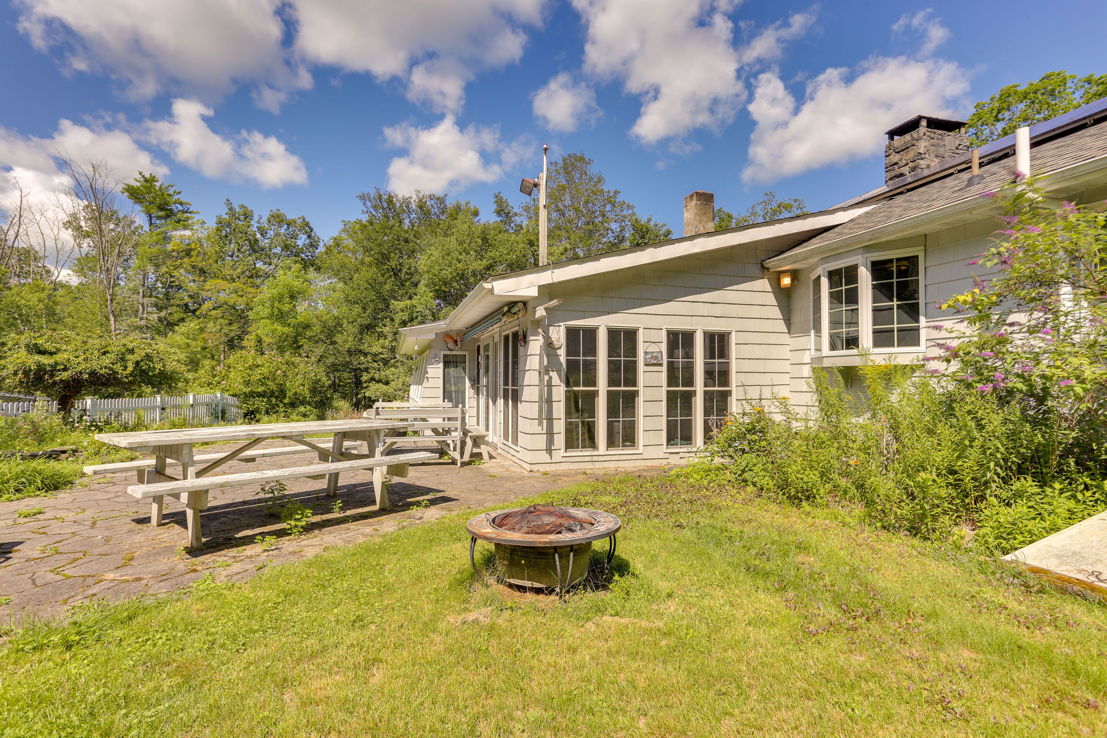 Back Patio | Gas Grill