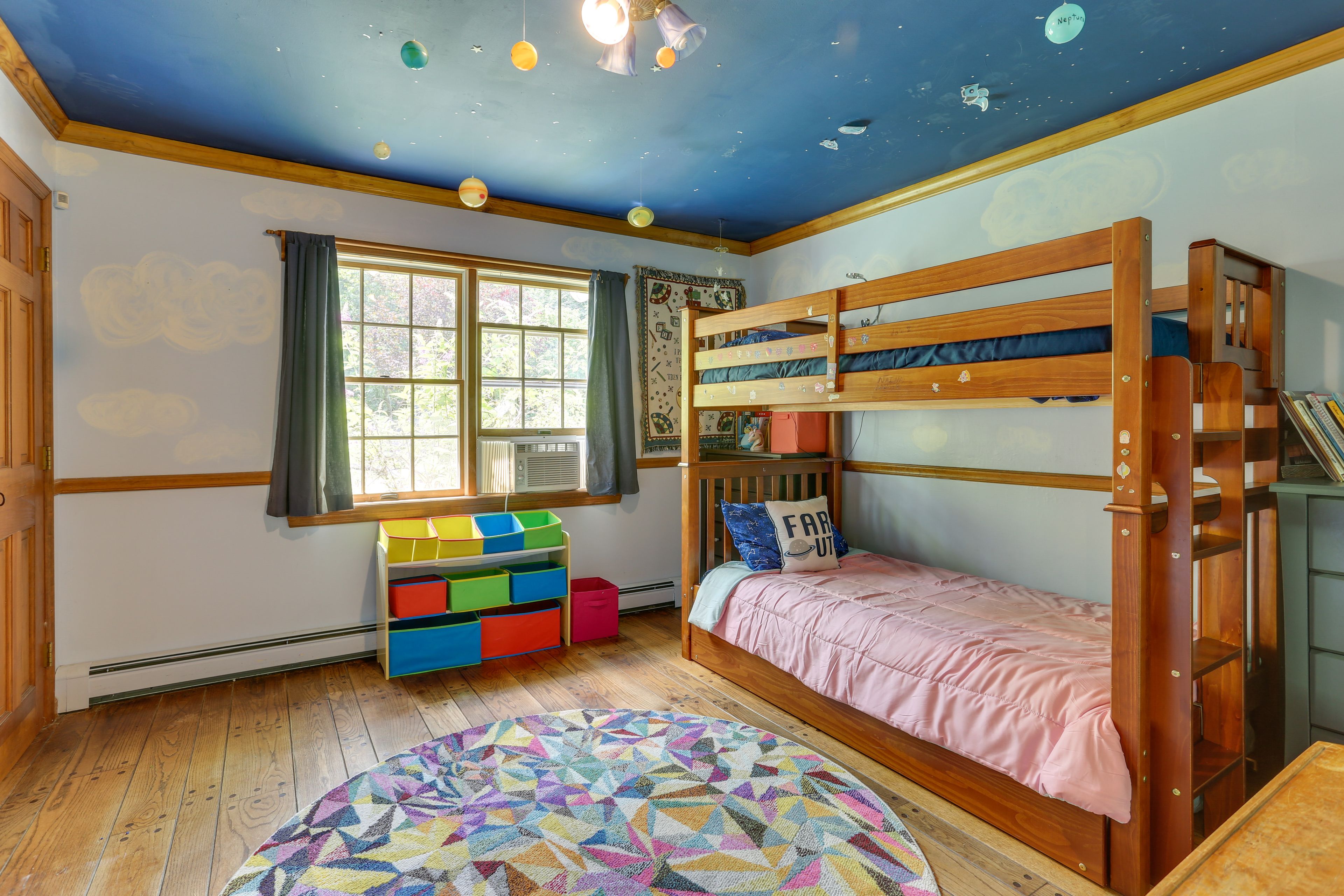 Bedroom 5 | Twin Bunk Bed w/ Twin Trundle Bed