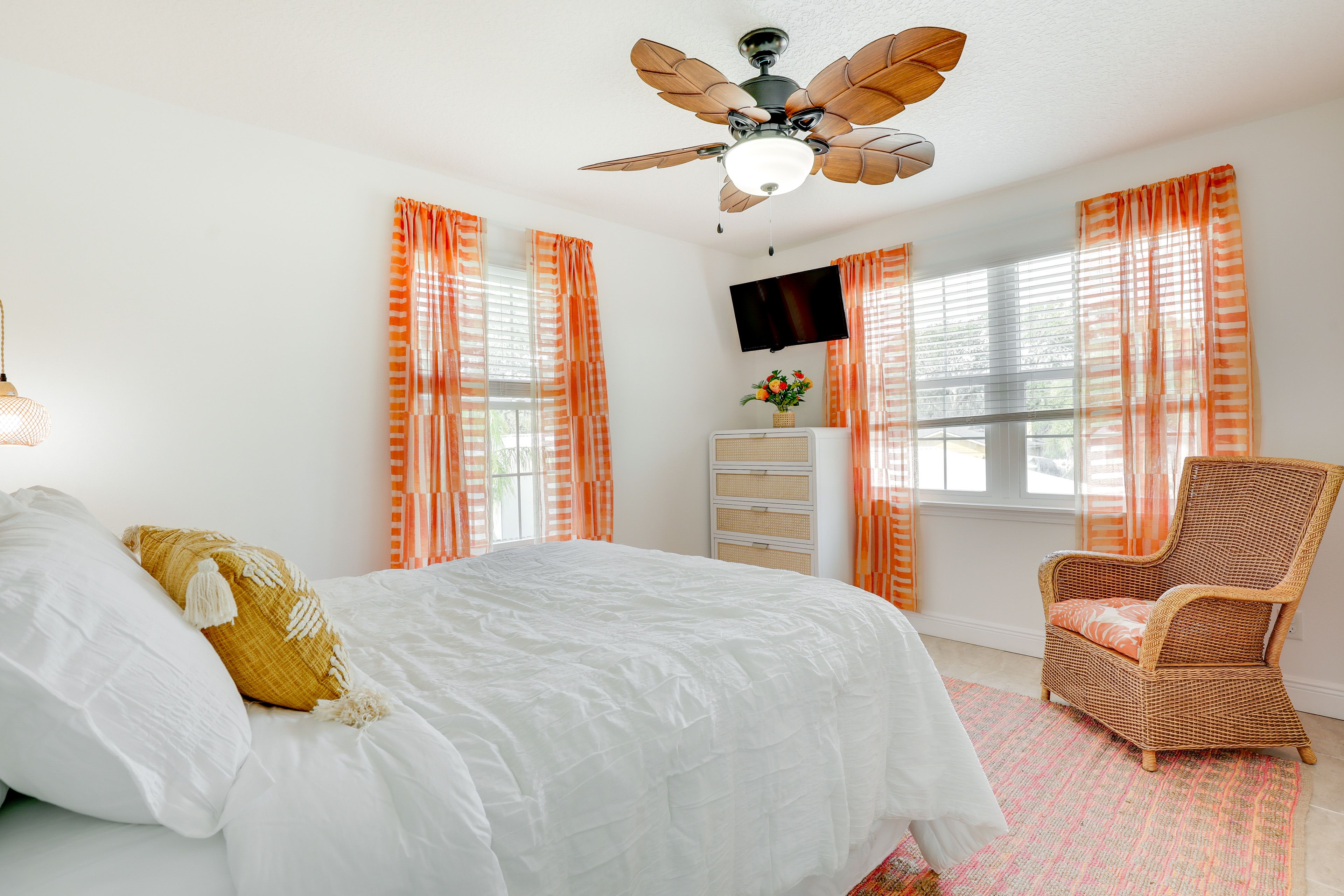 Bedroom 3 | Queen Bed | 2nd Floor