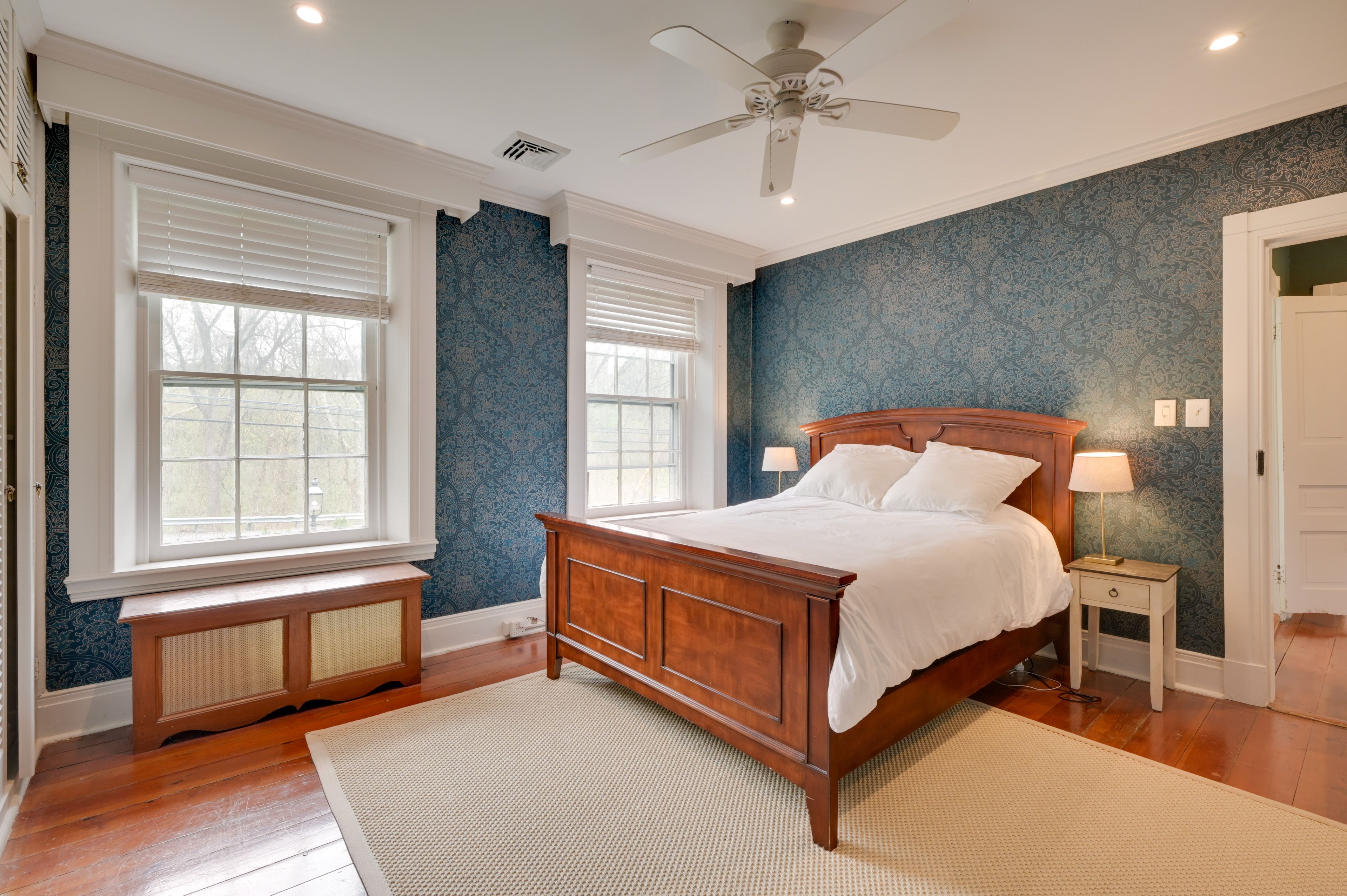 Bedroom 2 | Queen Bed | 2nd Floor