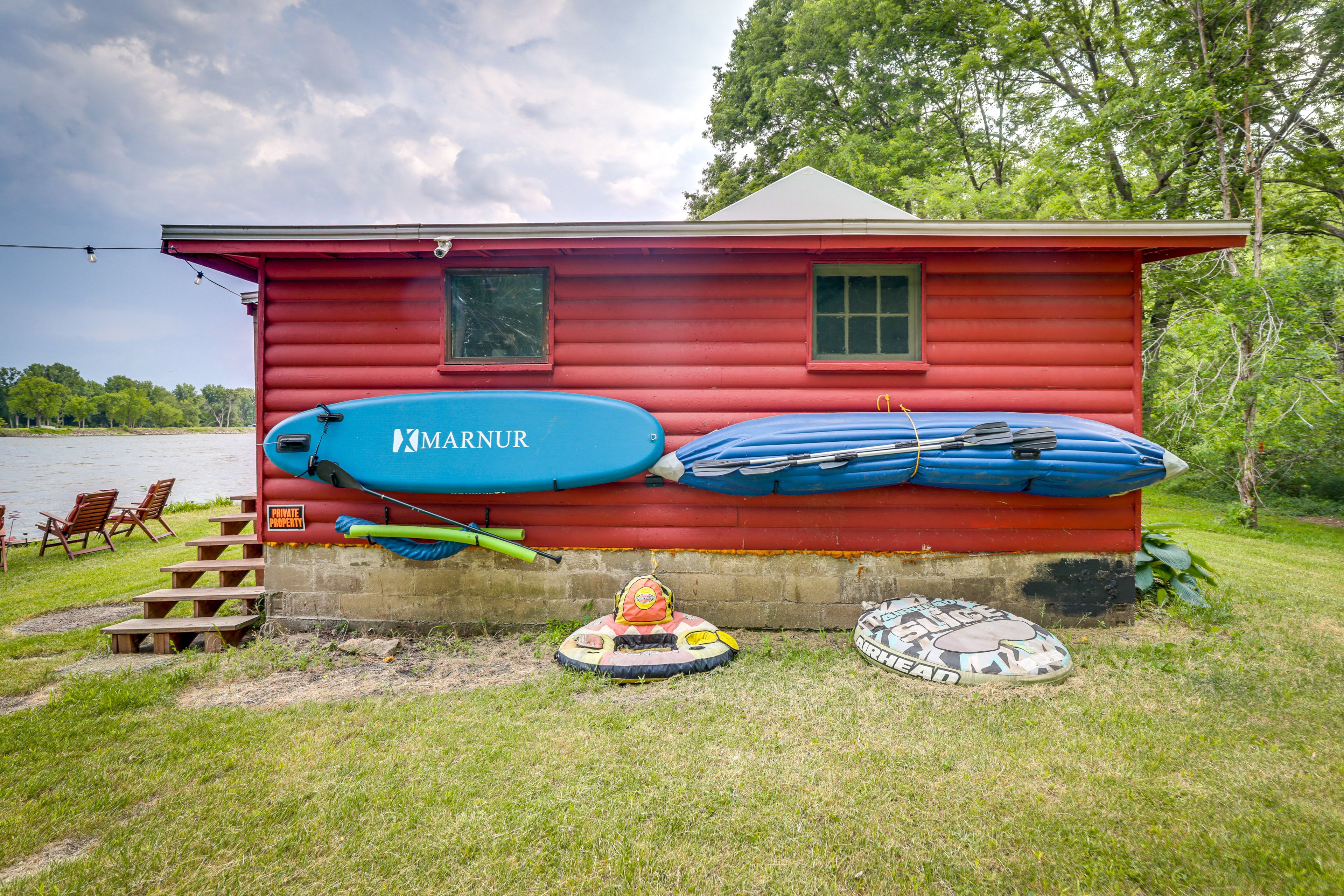 Paddleboard | Inflatable Kayak + Tubes