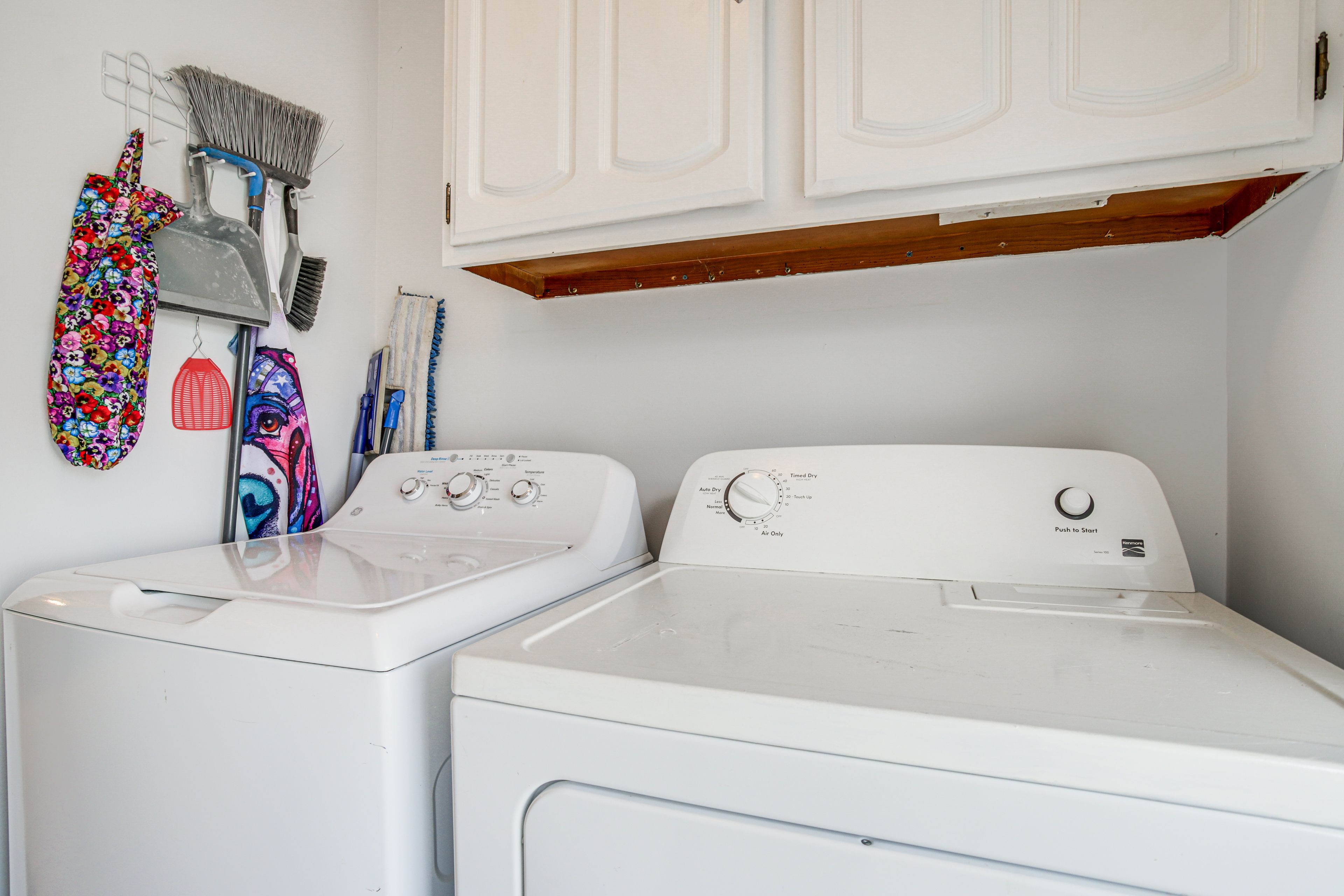Laundry Area | Washer/Dryer | Iron/Board