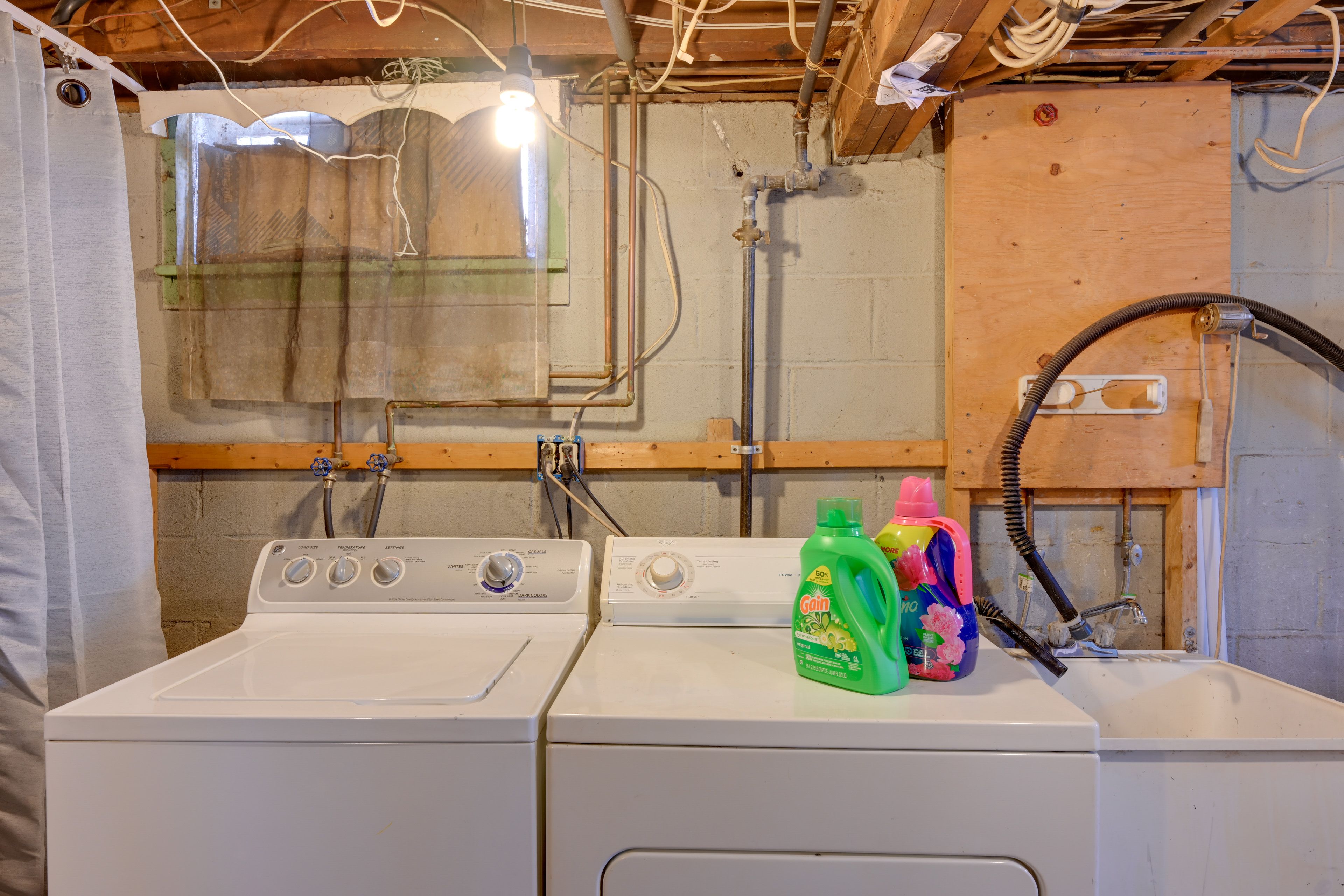 Laundry Area | Washer/Dryer | Laundry Detergent Provided