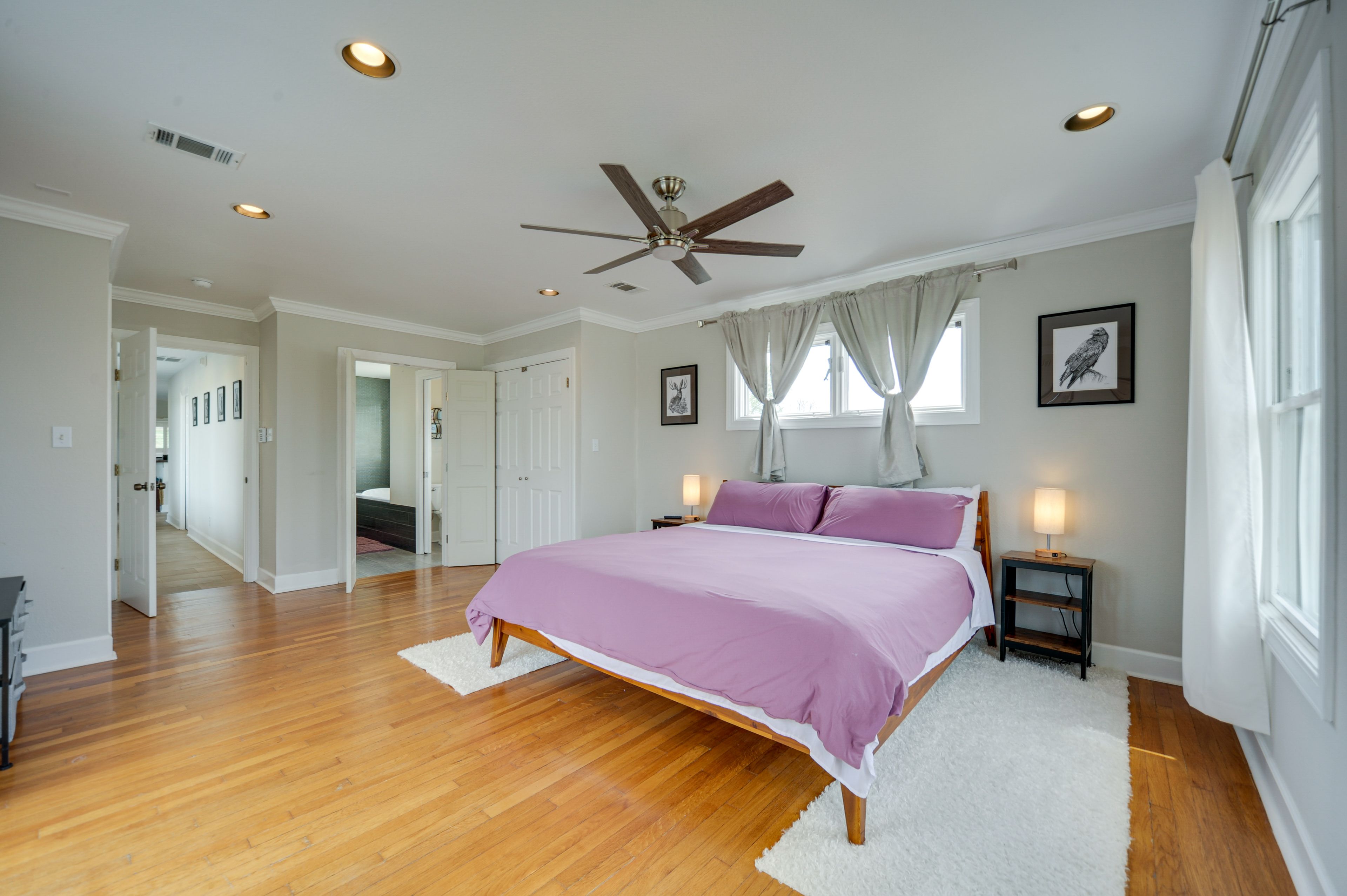 Bedroom 1 | King Bed | Linens Provided | Deck Access | En-Suite Bathroom