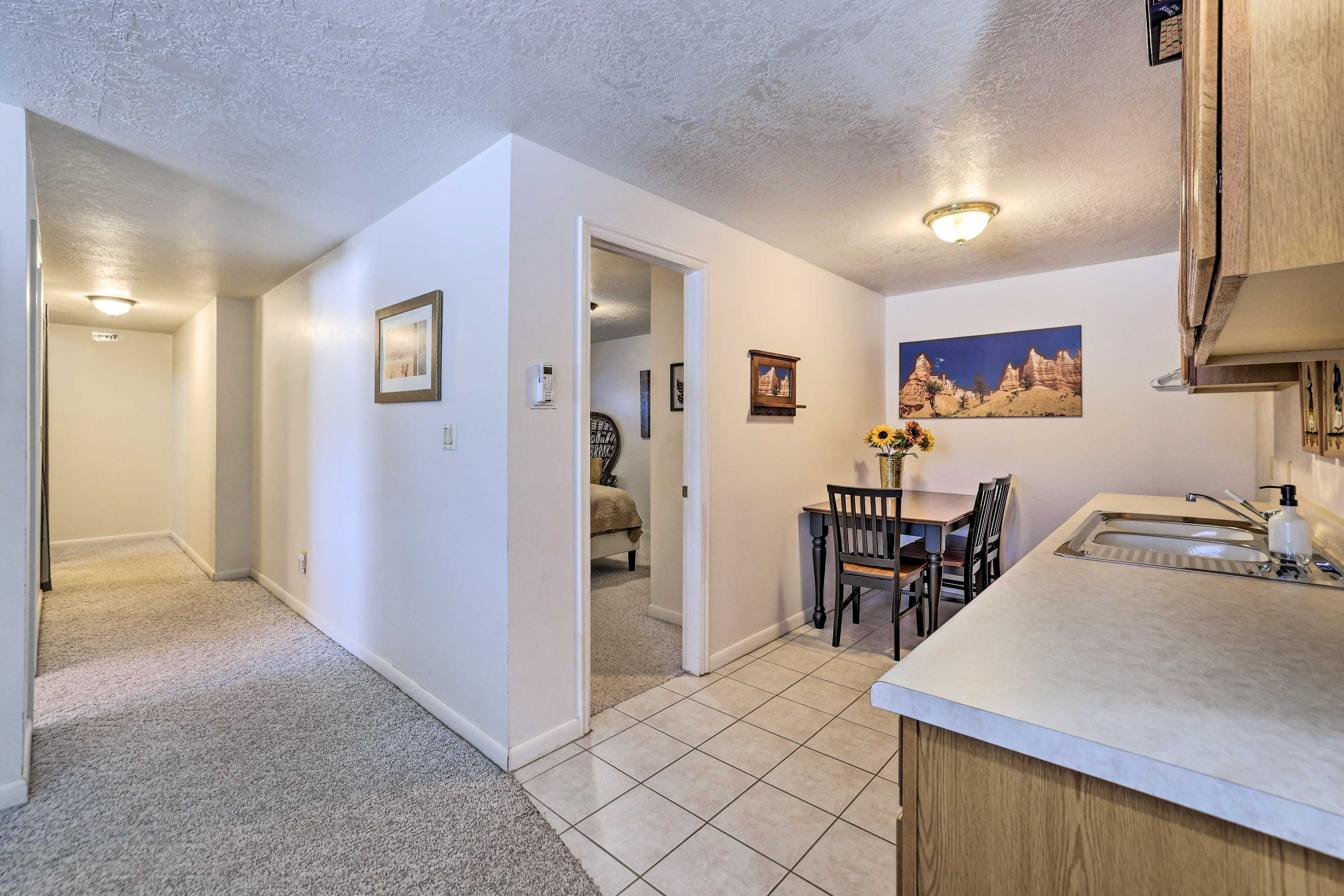 Family Room | Kitchenette