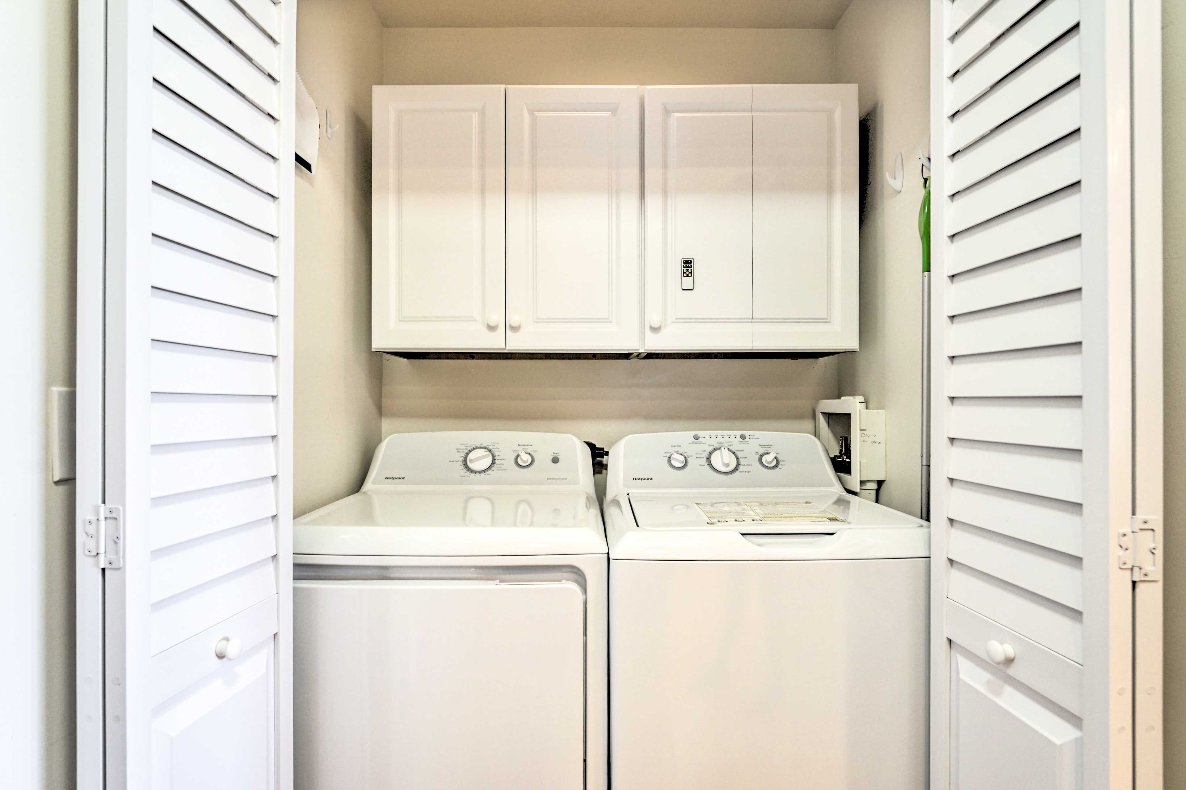Washer & Dryer | Linens Provided