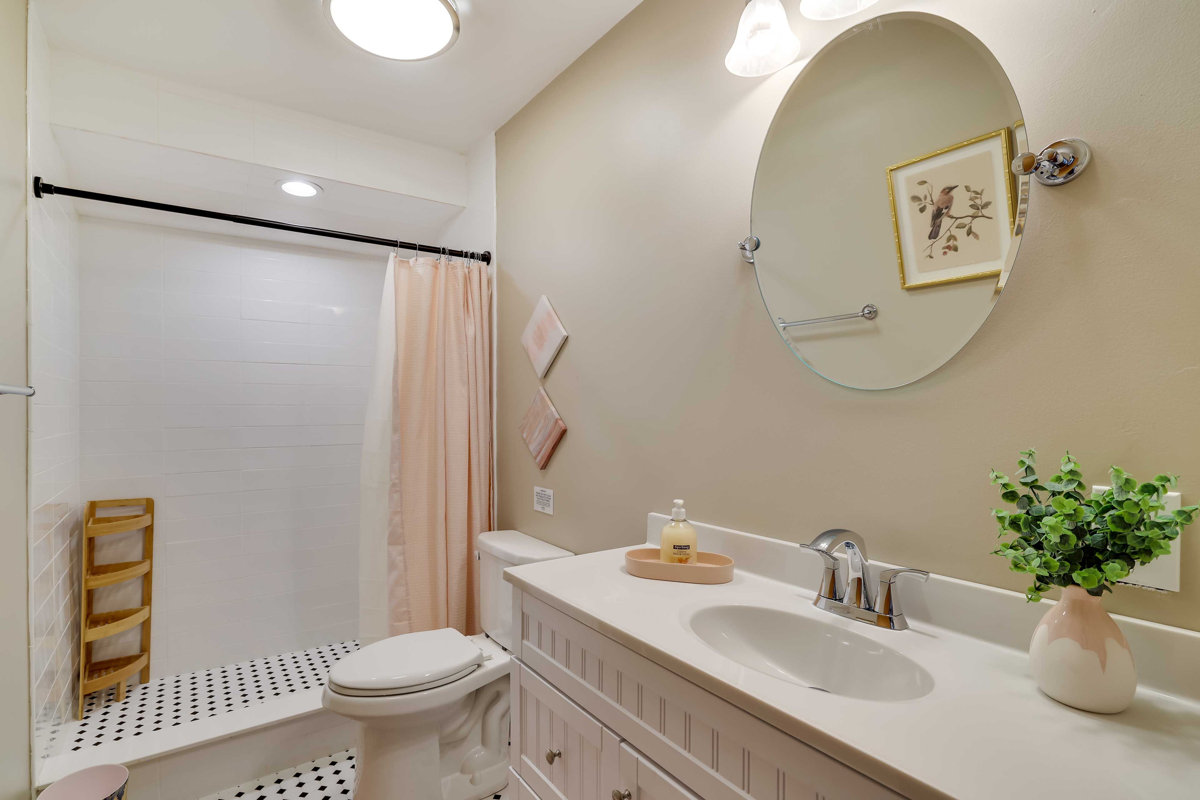 Full Bathroom