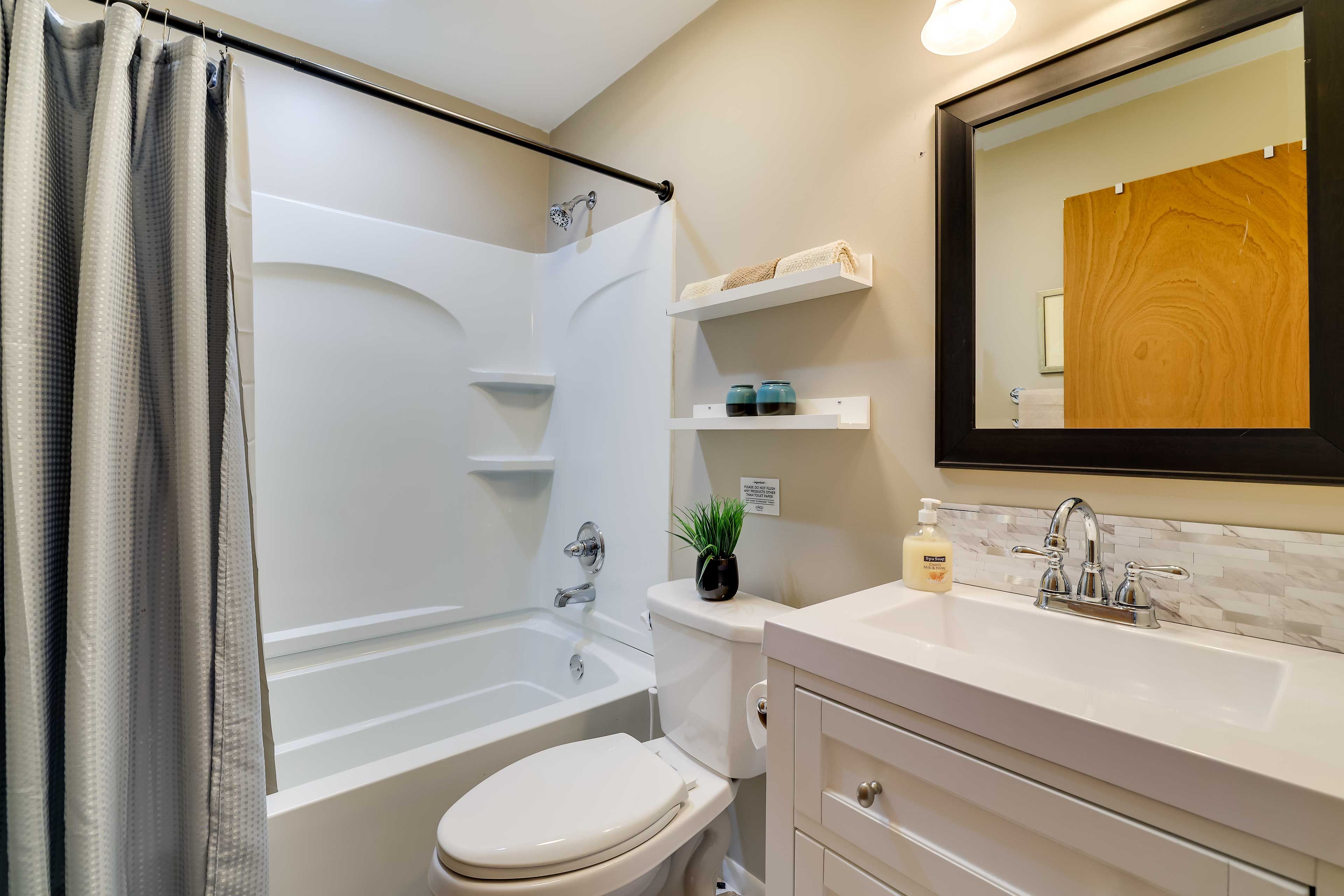 Full Bathroom