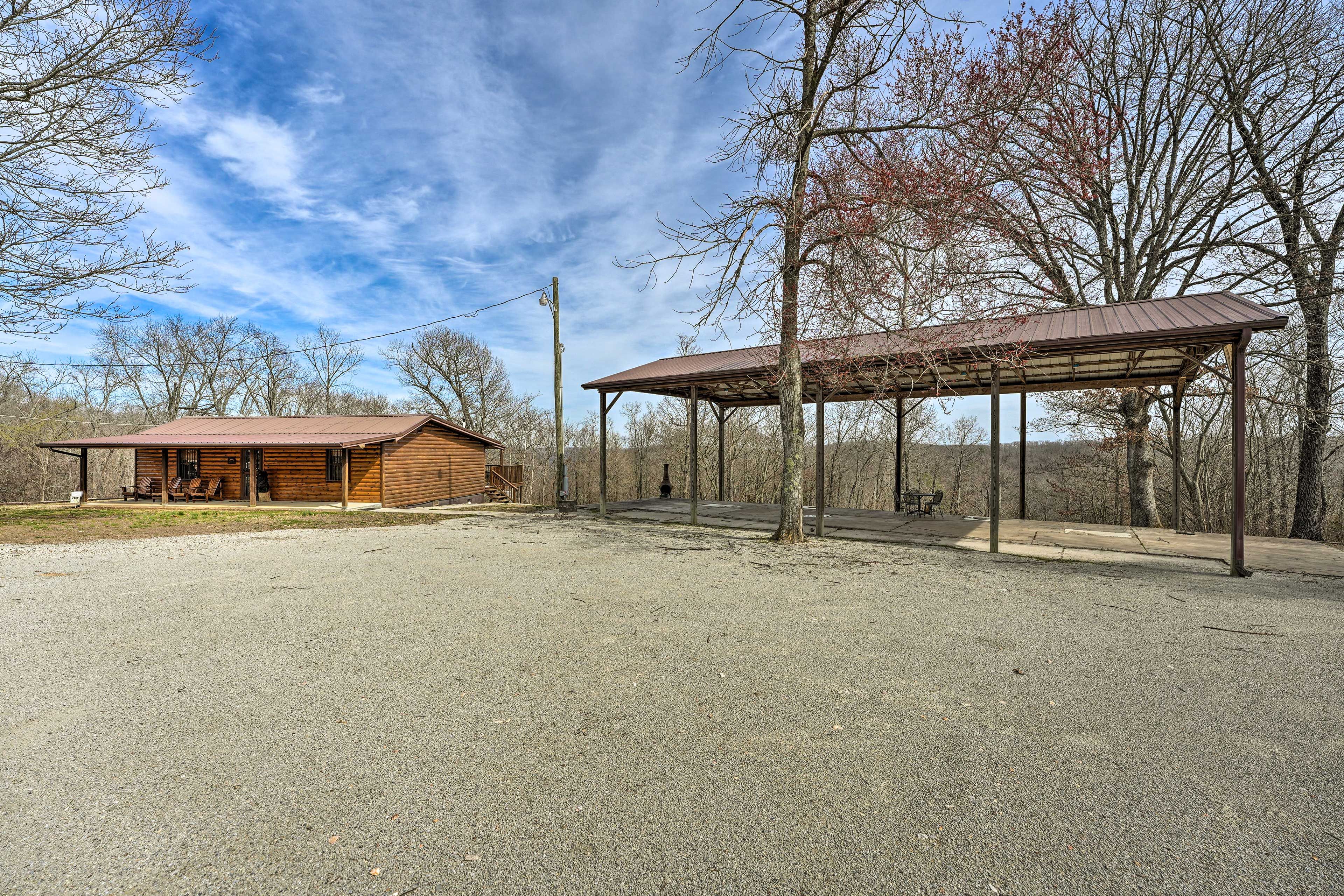 Parking | Shared Covered (1 Vehicle) | Driveway (1 Vehicle)