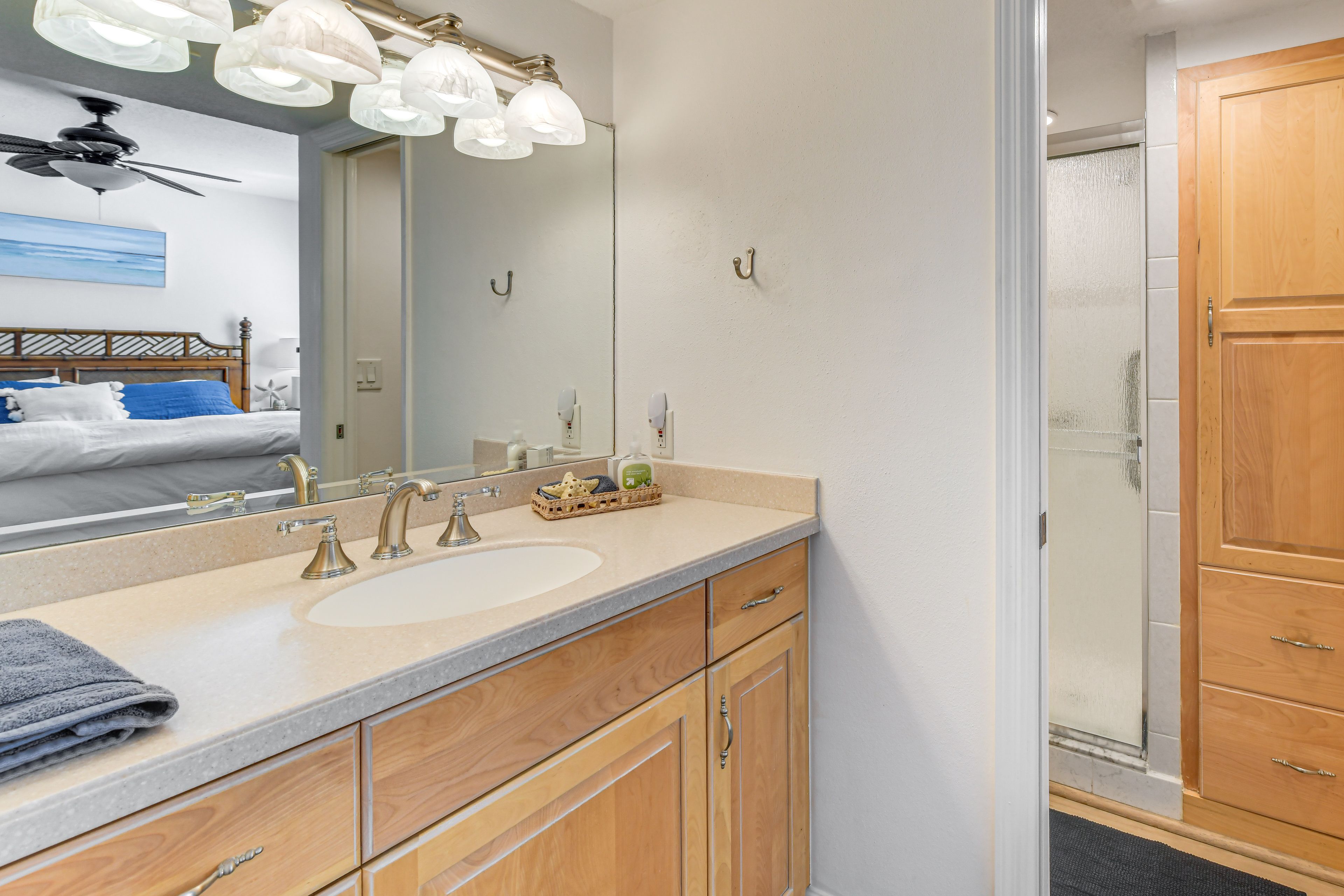 En-Suite Bathroom | Walk-In Closet | Hair Dryer