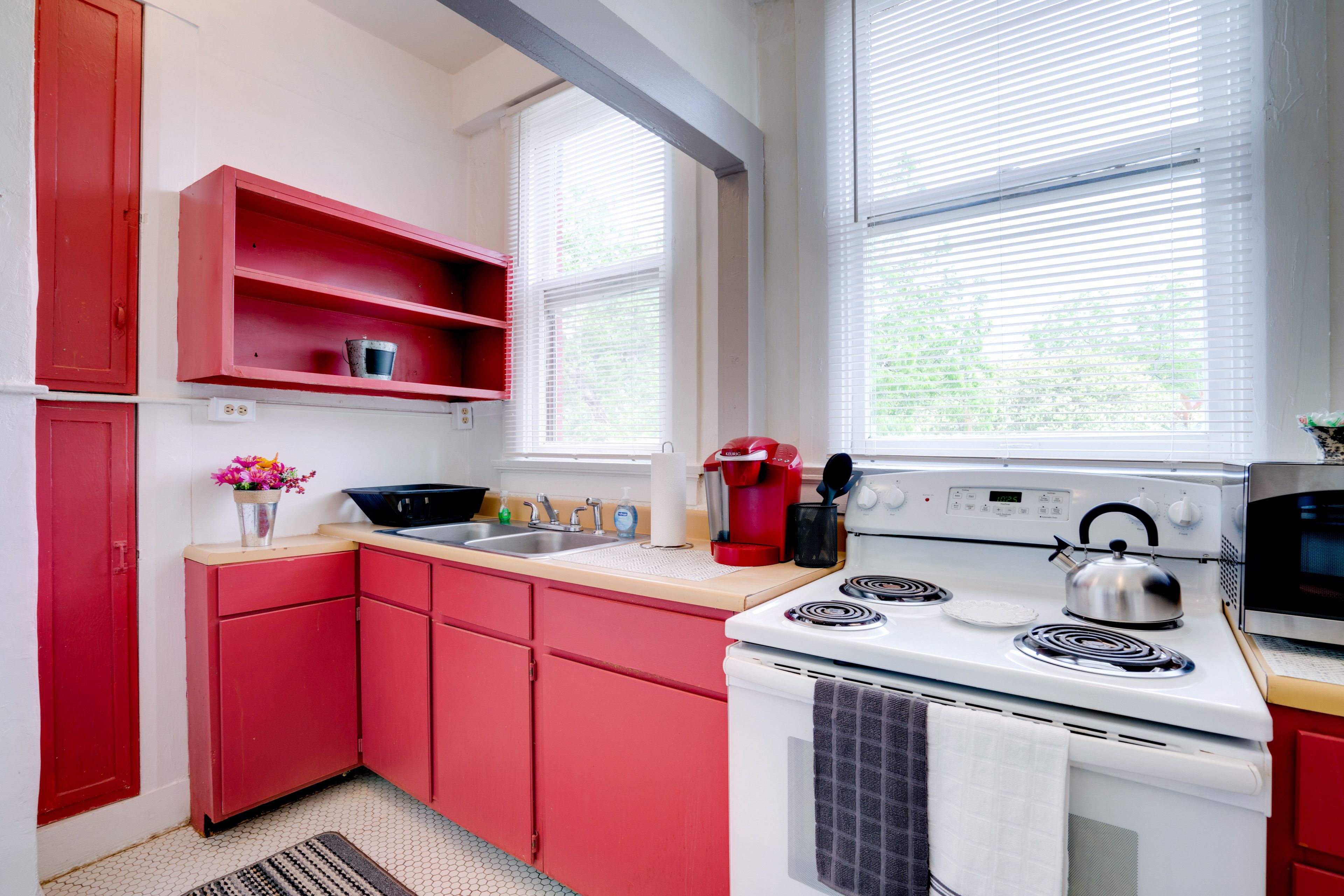 Kitchen | Cooking Basics | Keurig Coffee Maker | Refrigerator