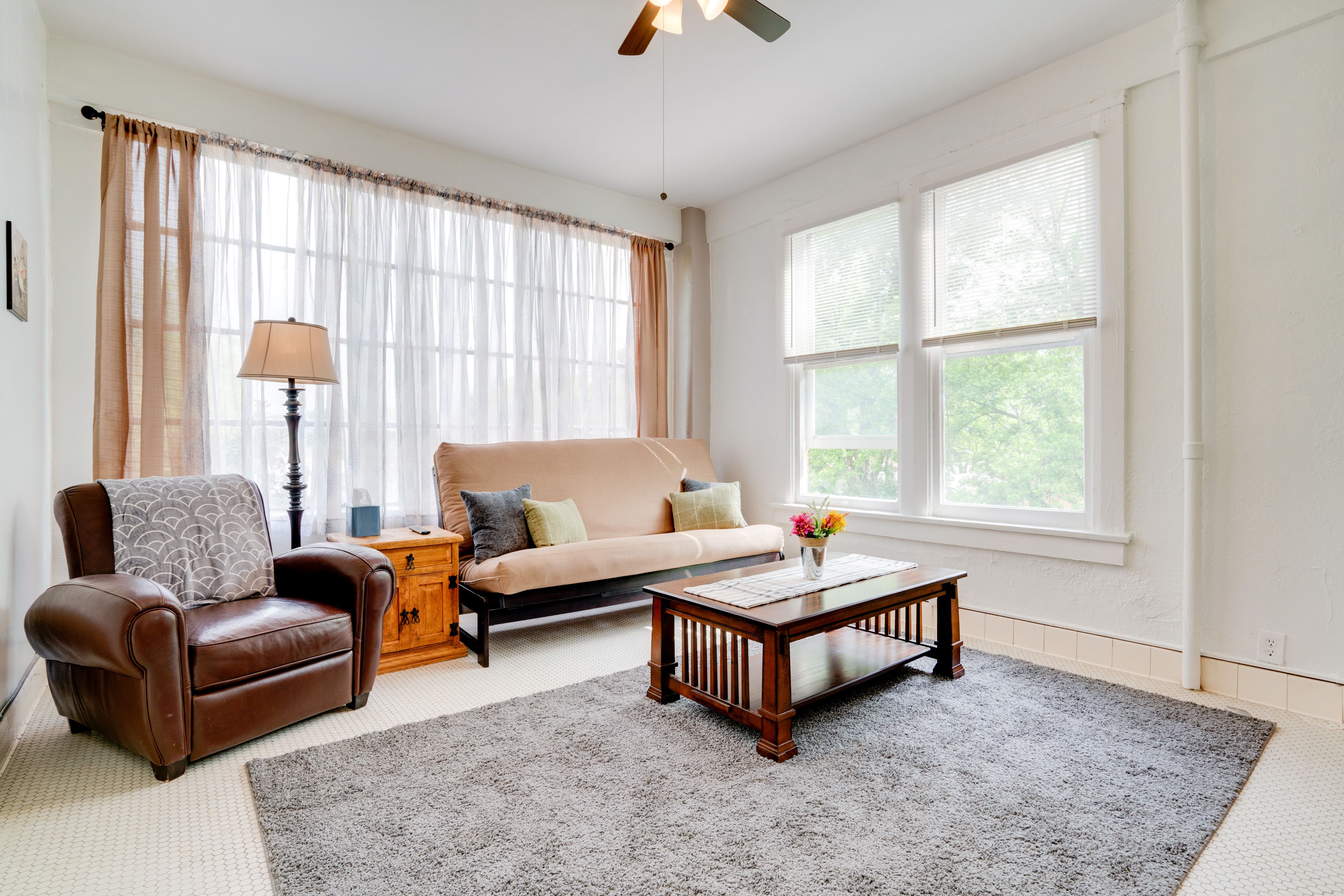 Living Room | Full Futon | Main Floor | Smart TV | Ceiling Fans