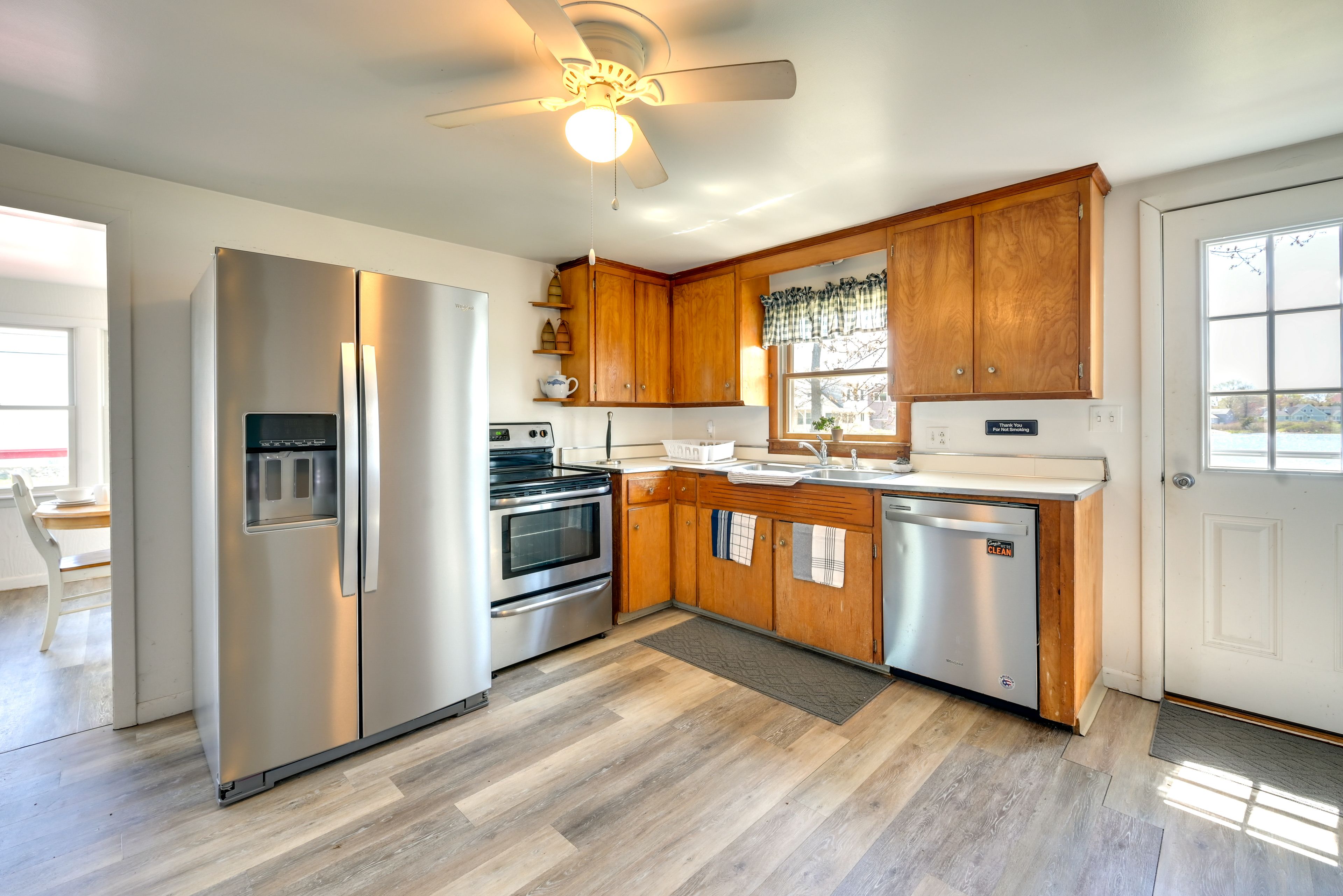 Kitchen | 1st Floor | Coffee Maker | Toaster | Blender