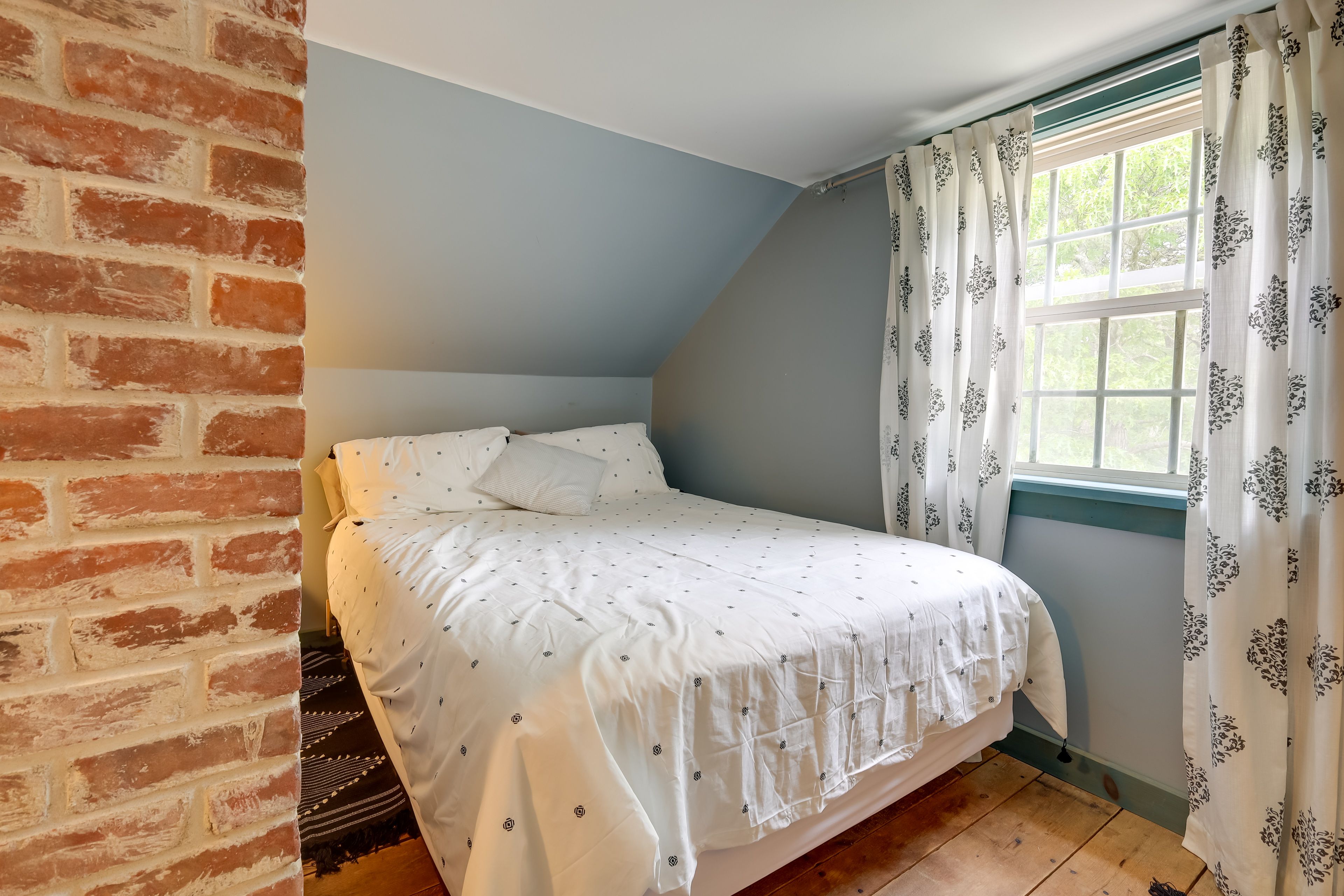 Bedroom 4 | Queen Bed | Twin Bed