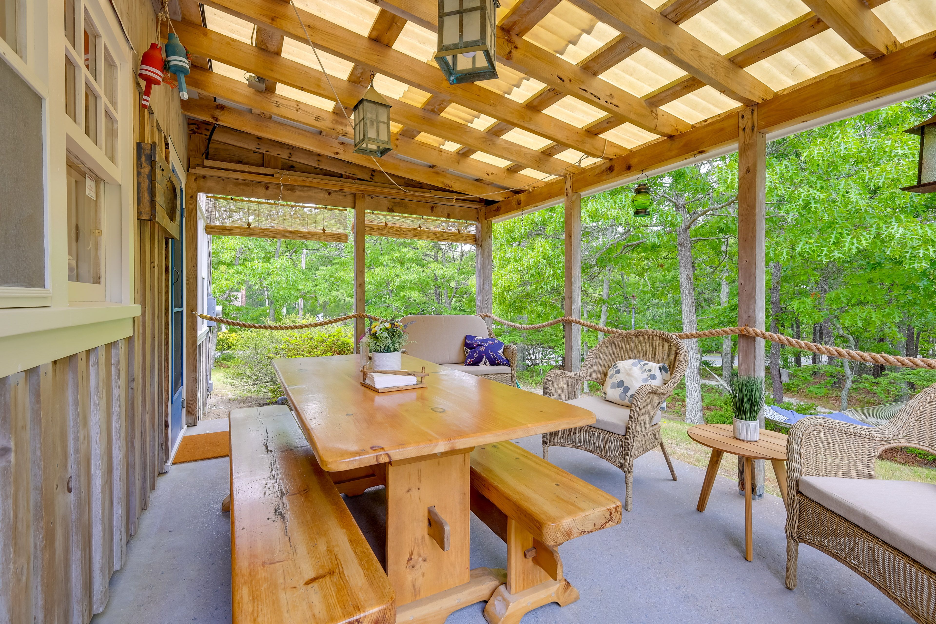 Private Deck