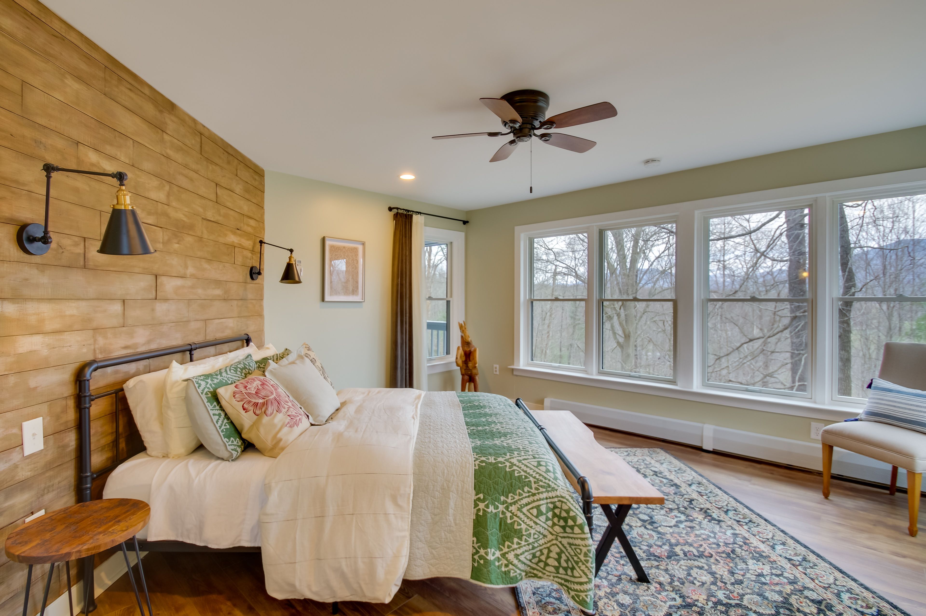 Bedroom 1 | Queen Bed | 2nd Floor | Linens Provided | En-Suite Bathroom