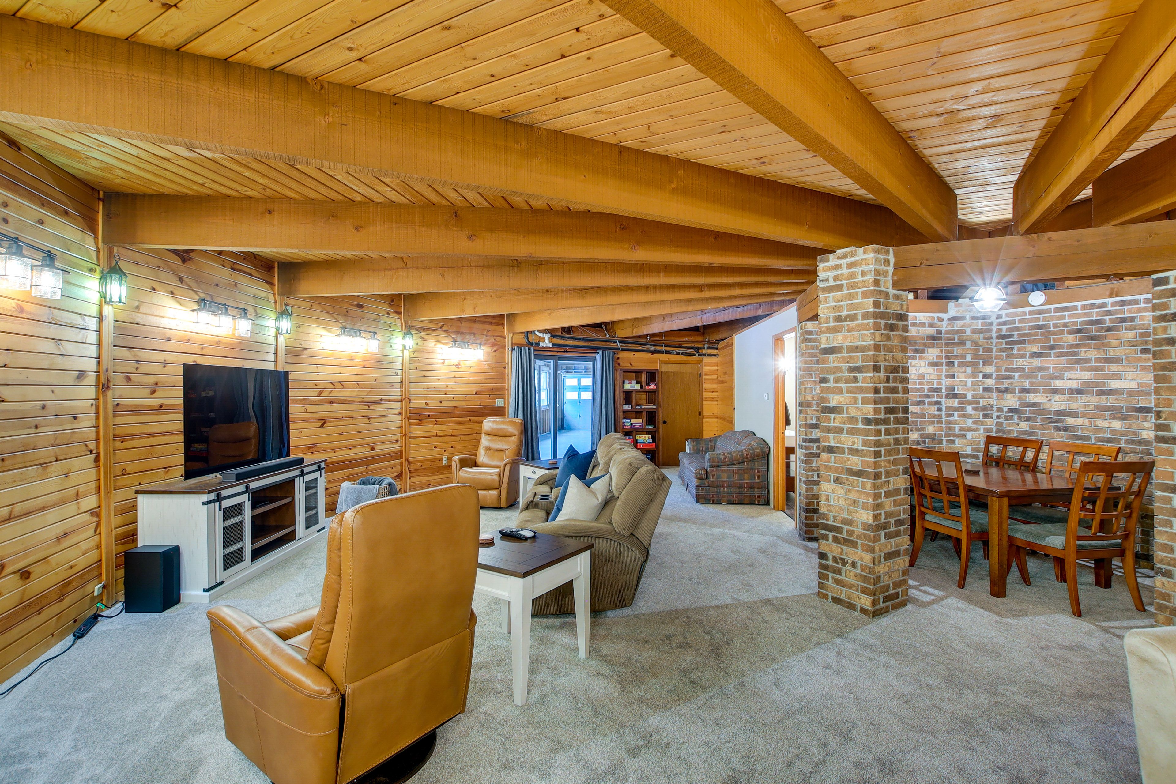 Basement Living Room | Smart TV | Queen Sleeper Sofa