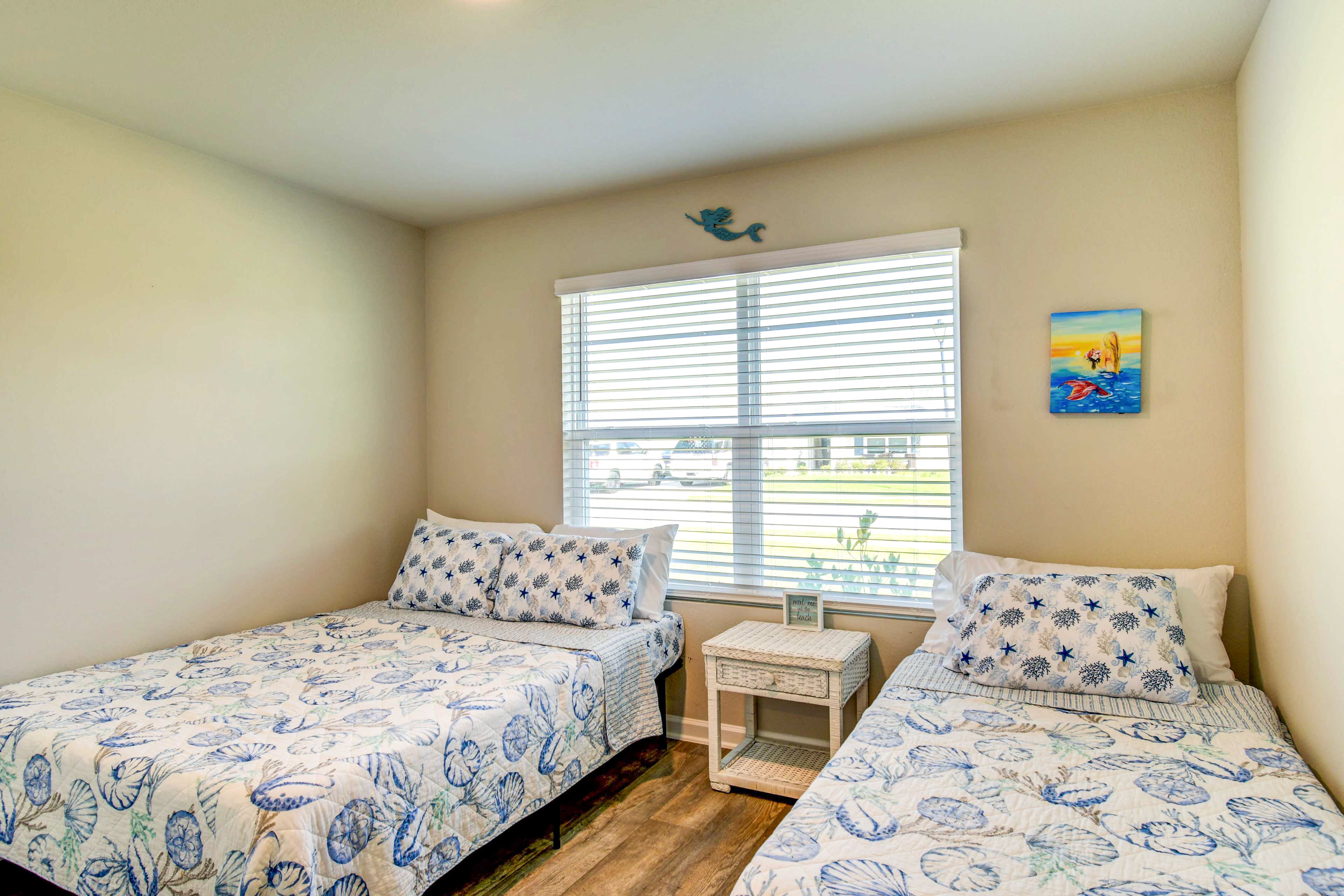 Bedroom 3 | Queen Bed | Twin Bed | Linens Provided