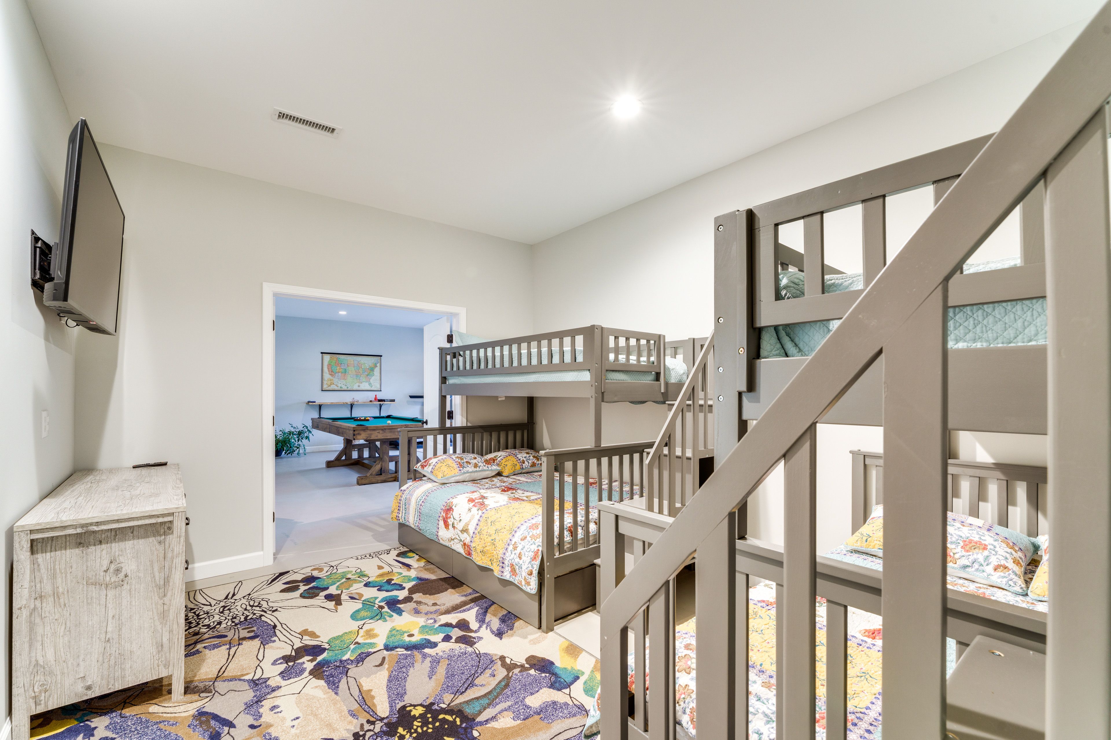Bedroom 4 | 2 Twin/Full Bunk Beds | Smart TV