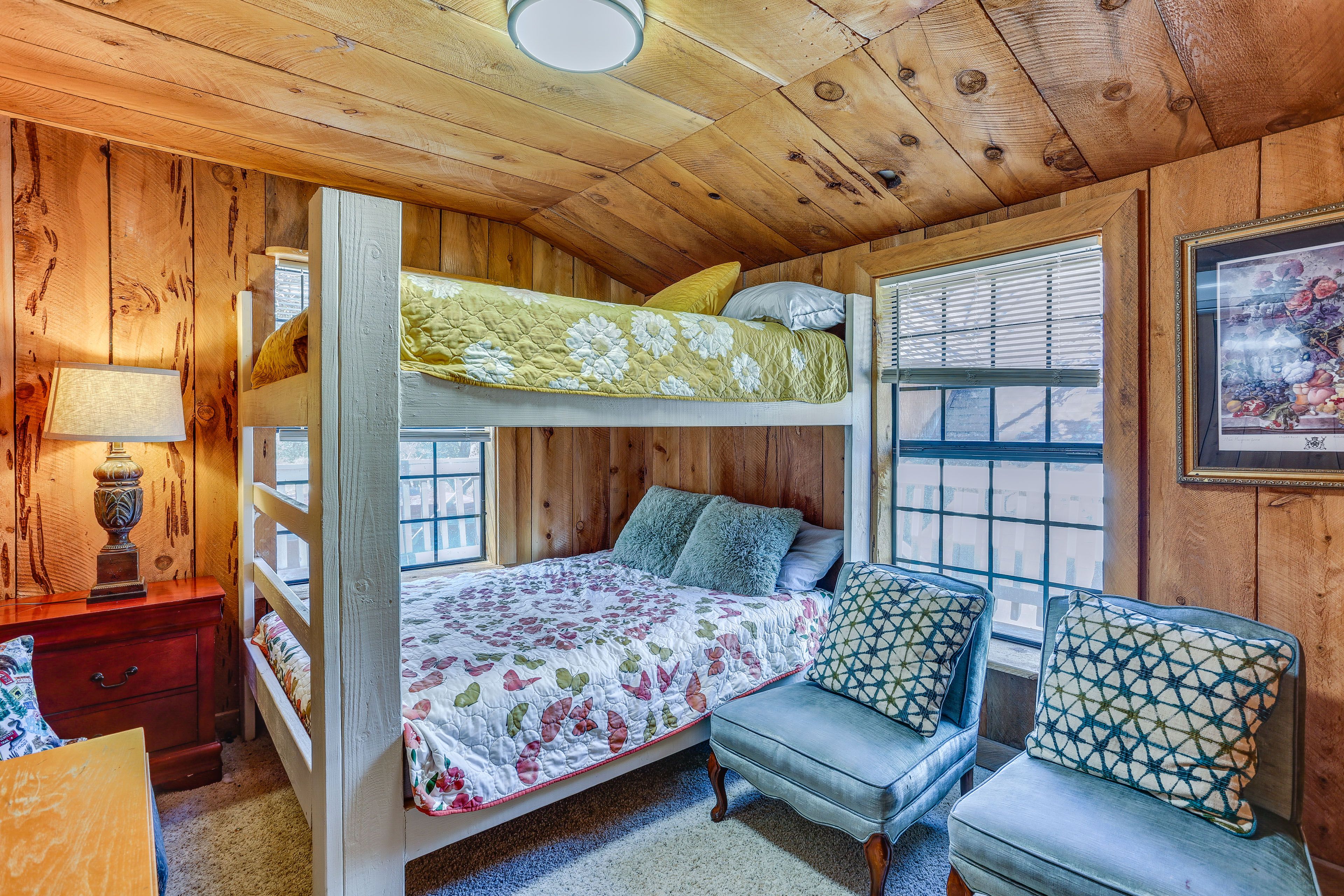 Bedroom 2 | Full Bunk Bed