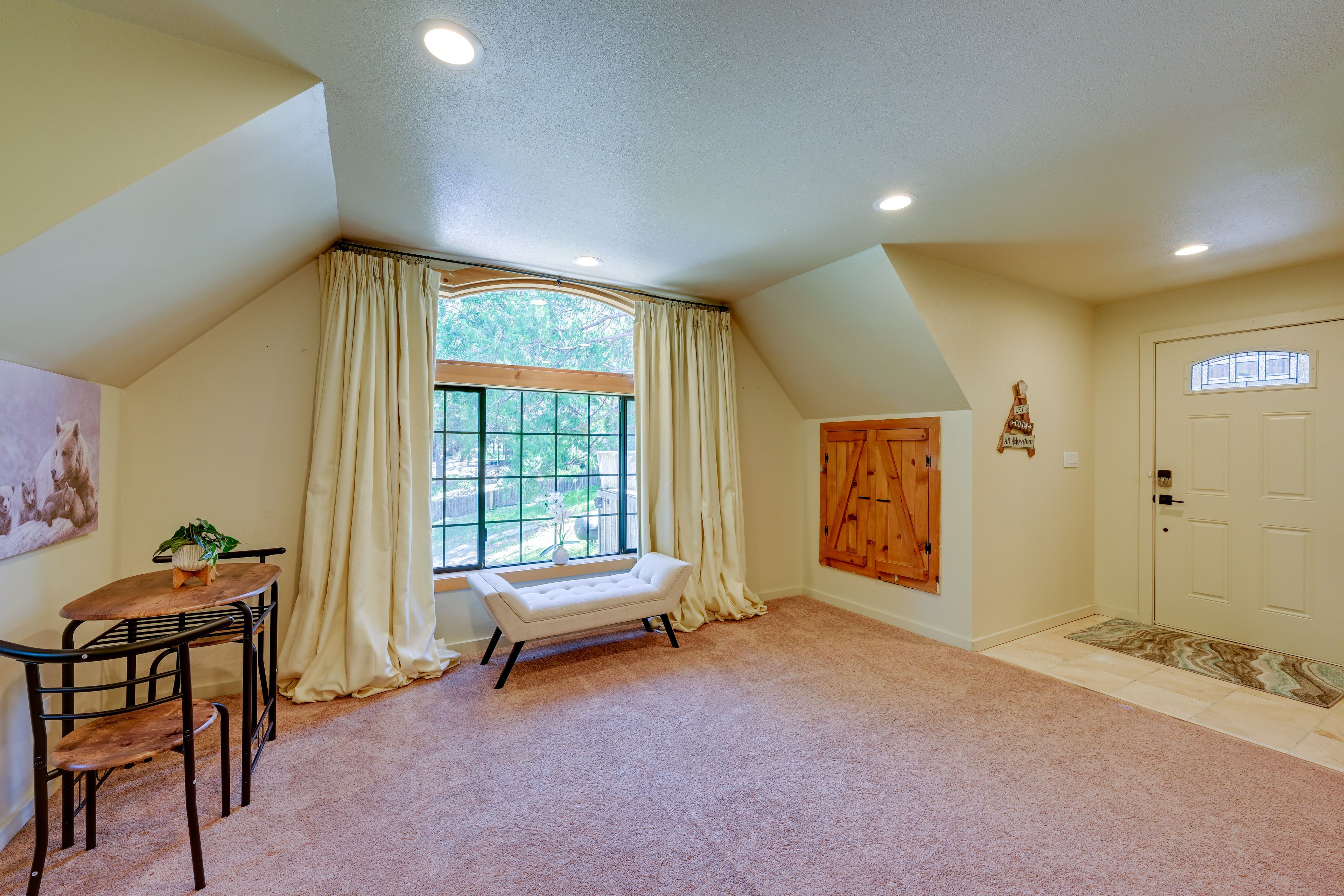 Entryway | Keyless Entry