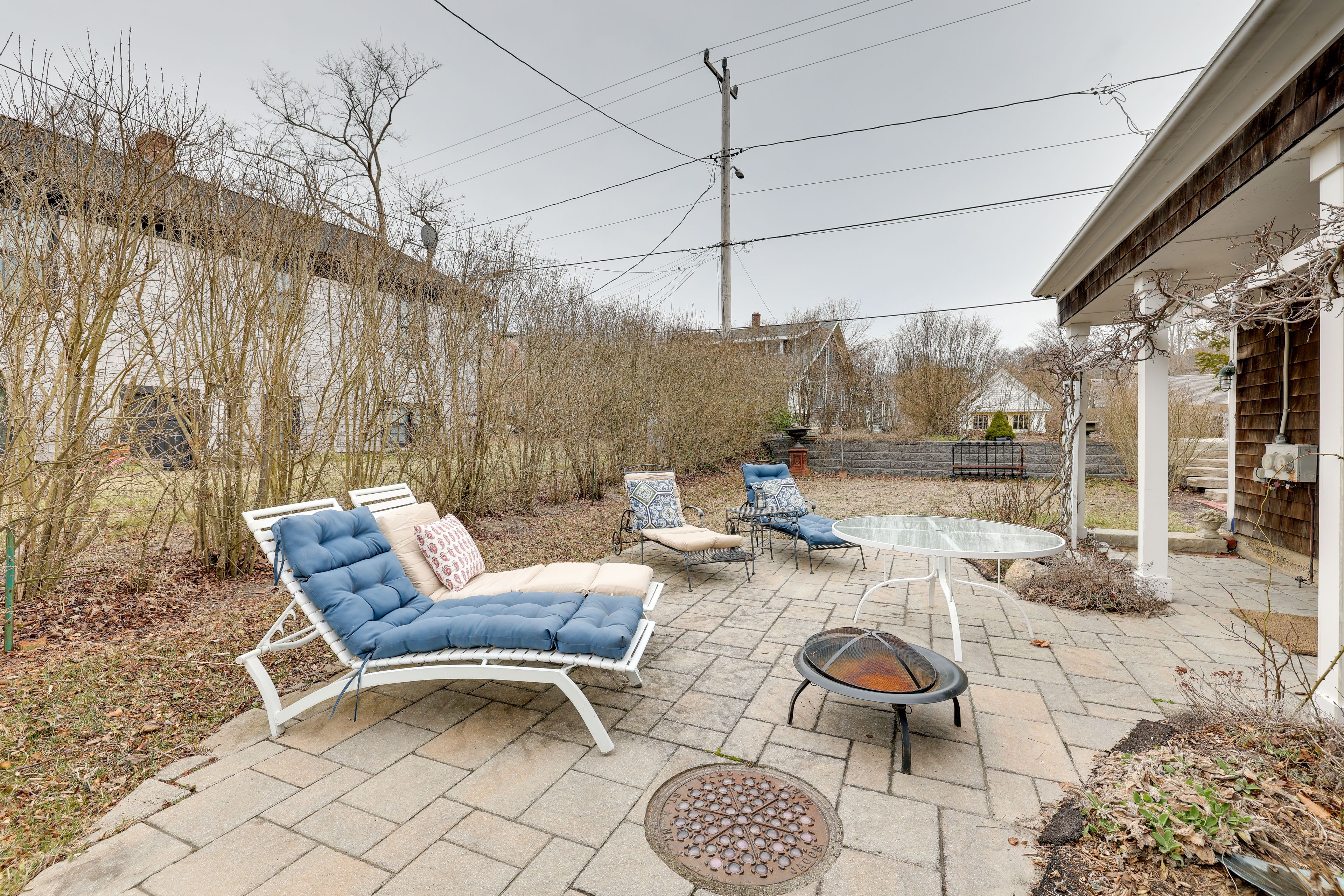 Patio | Fire Pit | Complimentary Bicycles, Kayaks & Canoe
