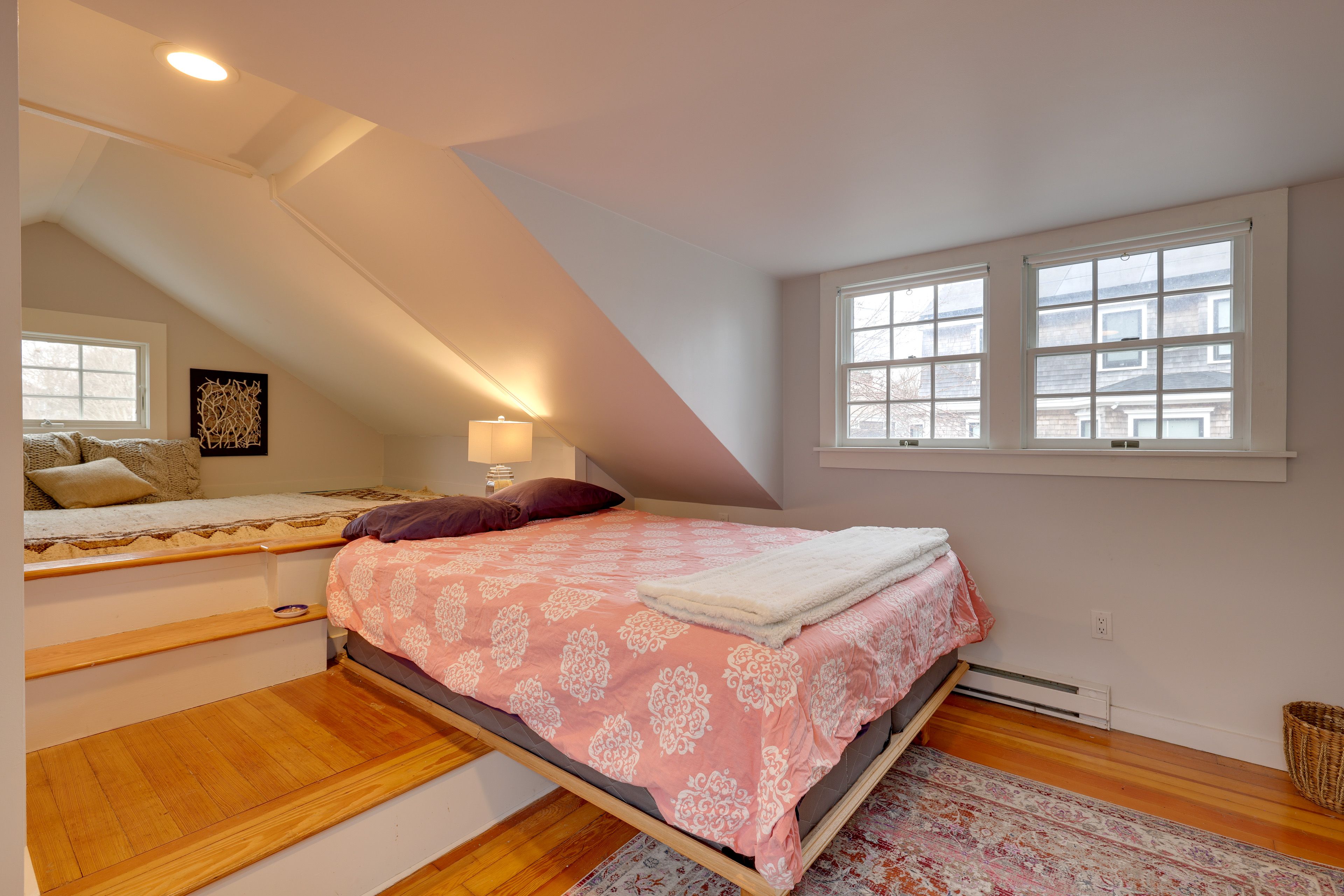 Bedroom 2 | Queen Bed