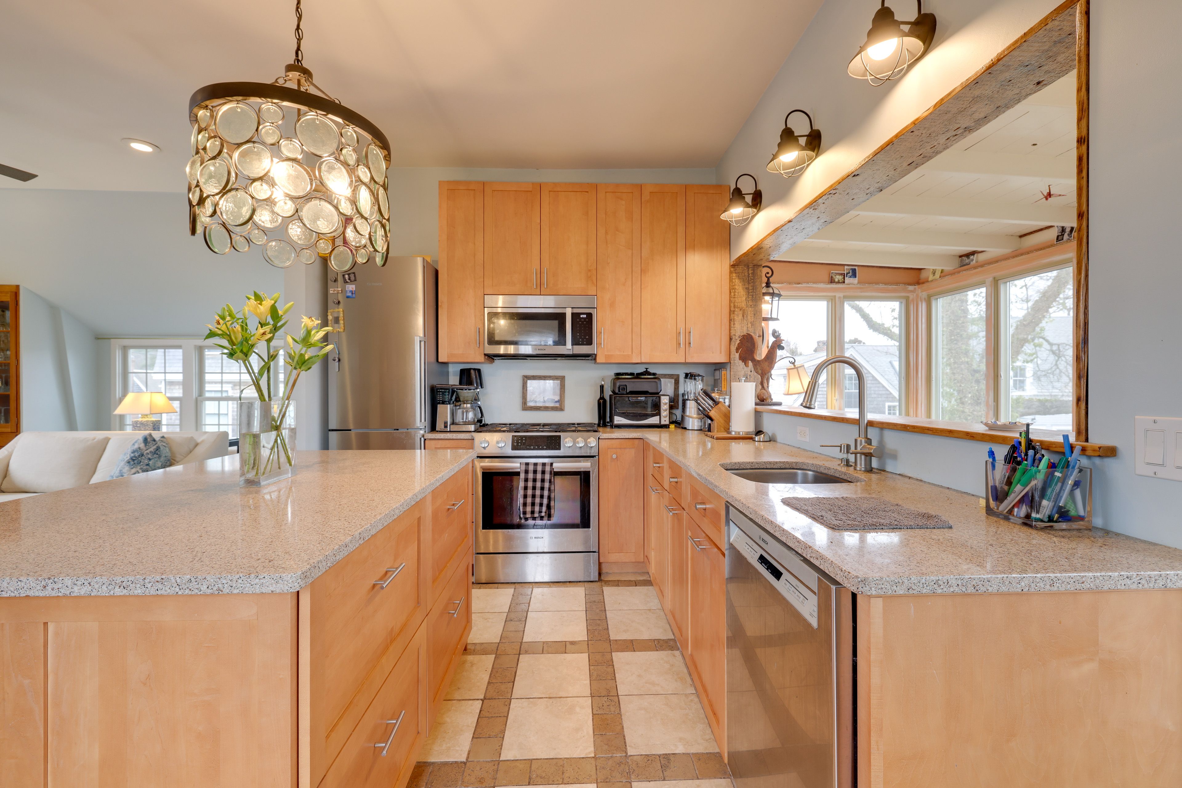 Kitchen | Cooking Basics | Dishwasher | Drip Coffee Maker & Coffee Grinder
