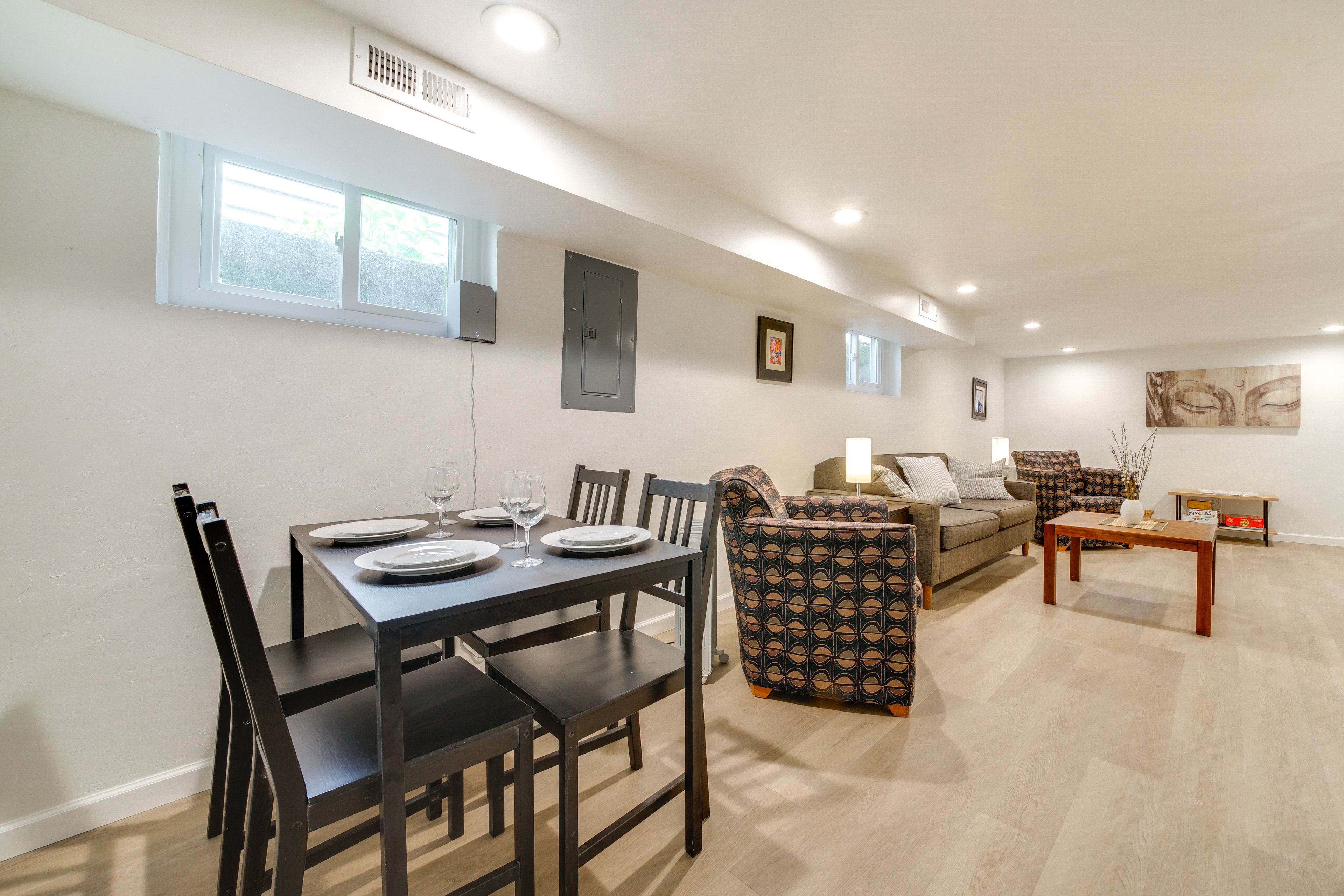 Dining Area | Dishware & Flatware