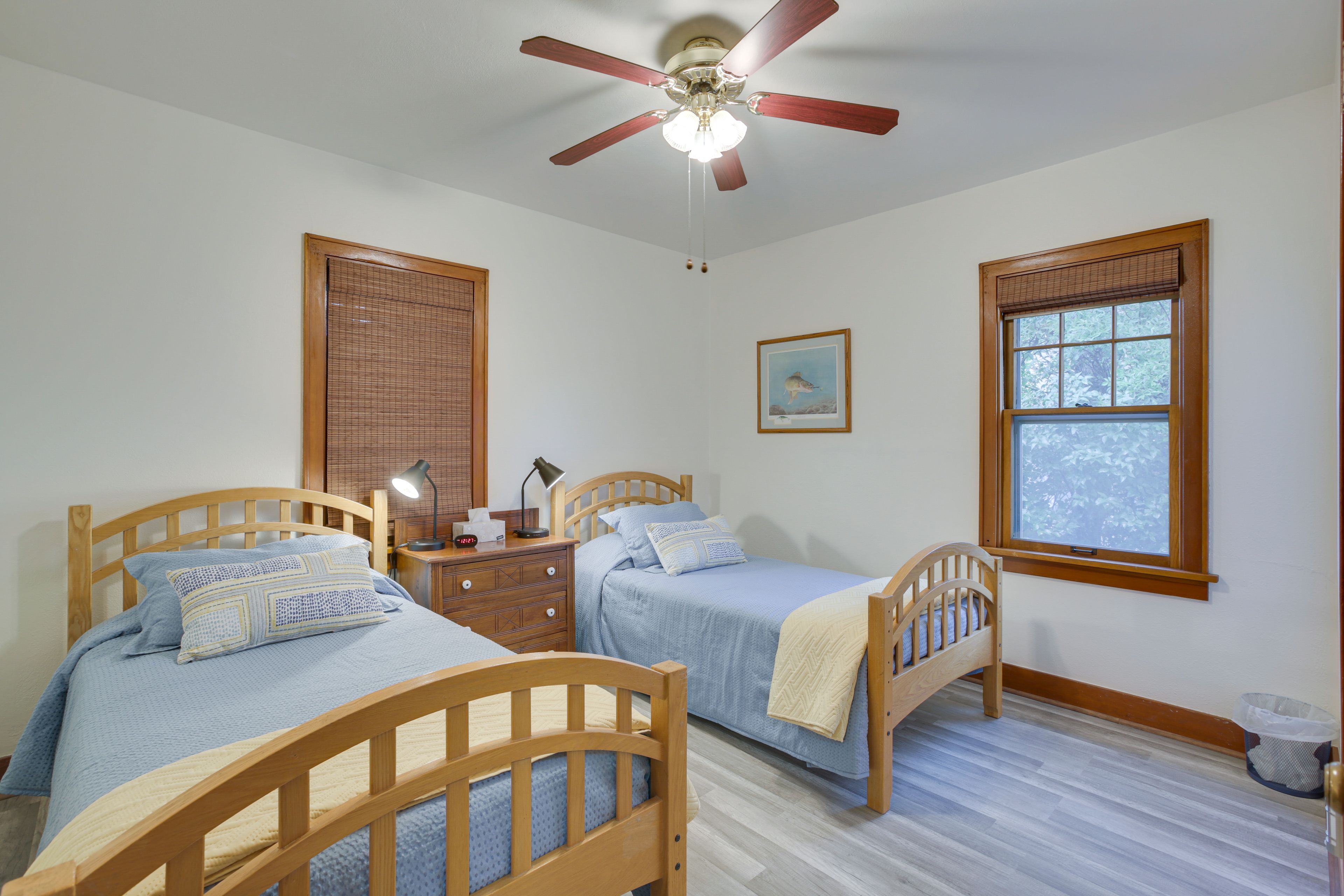 Bedroom 2 | 2 Twin Beds