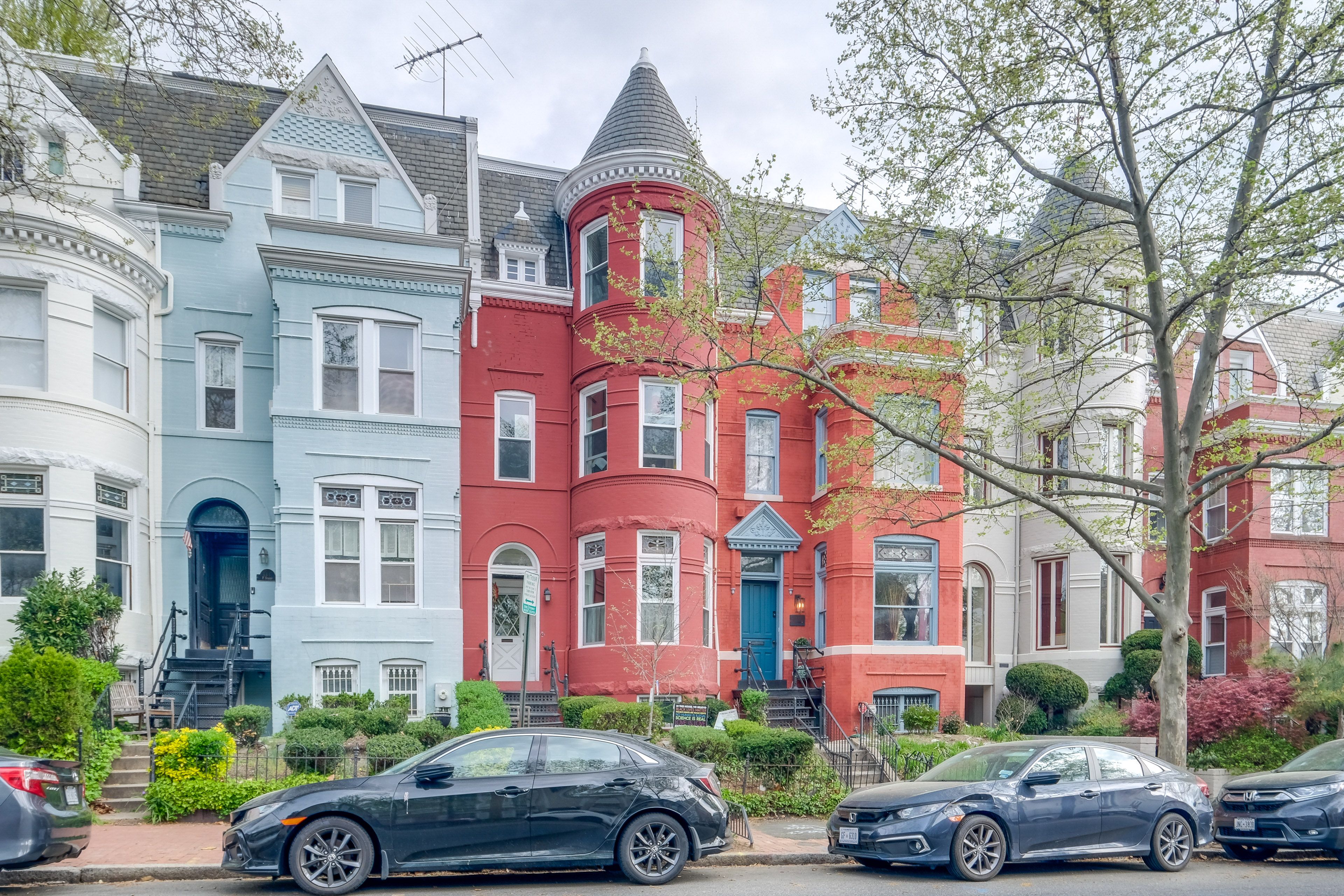 Parking | Designated Parking Space (1 Vehicle) | Free Street Parking
