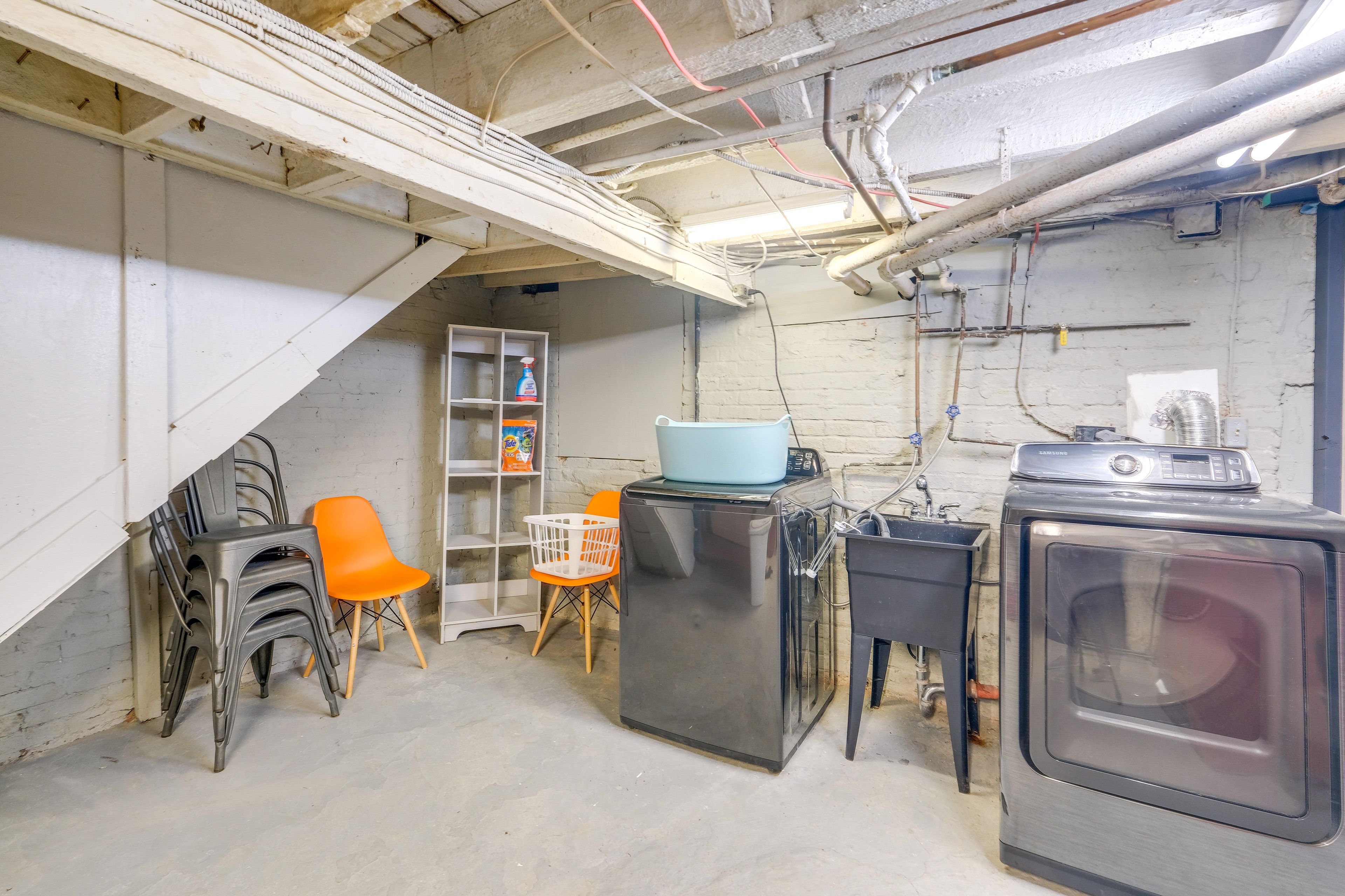 In-Unit Laundry
