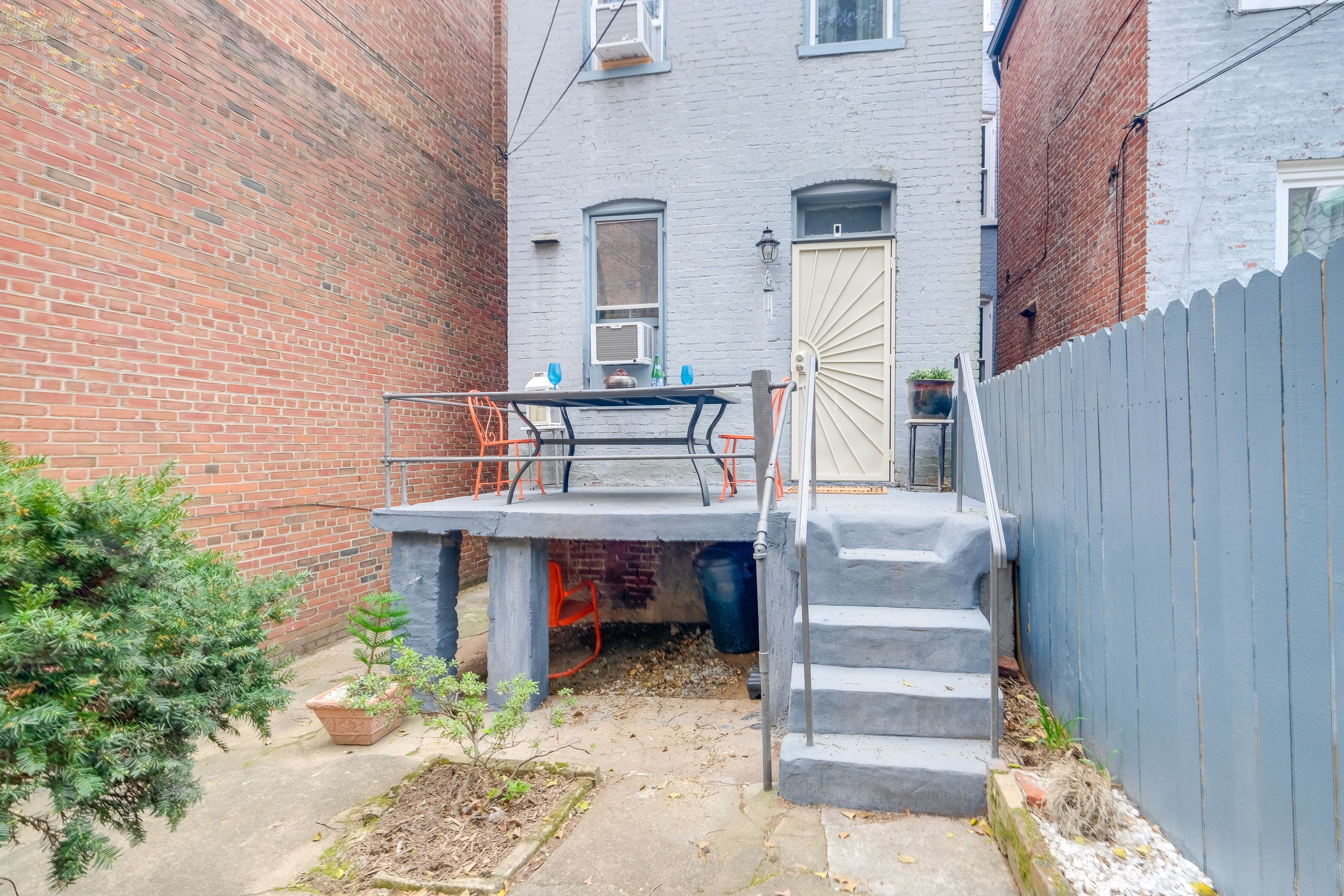 Image 25