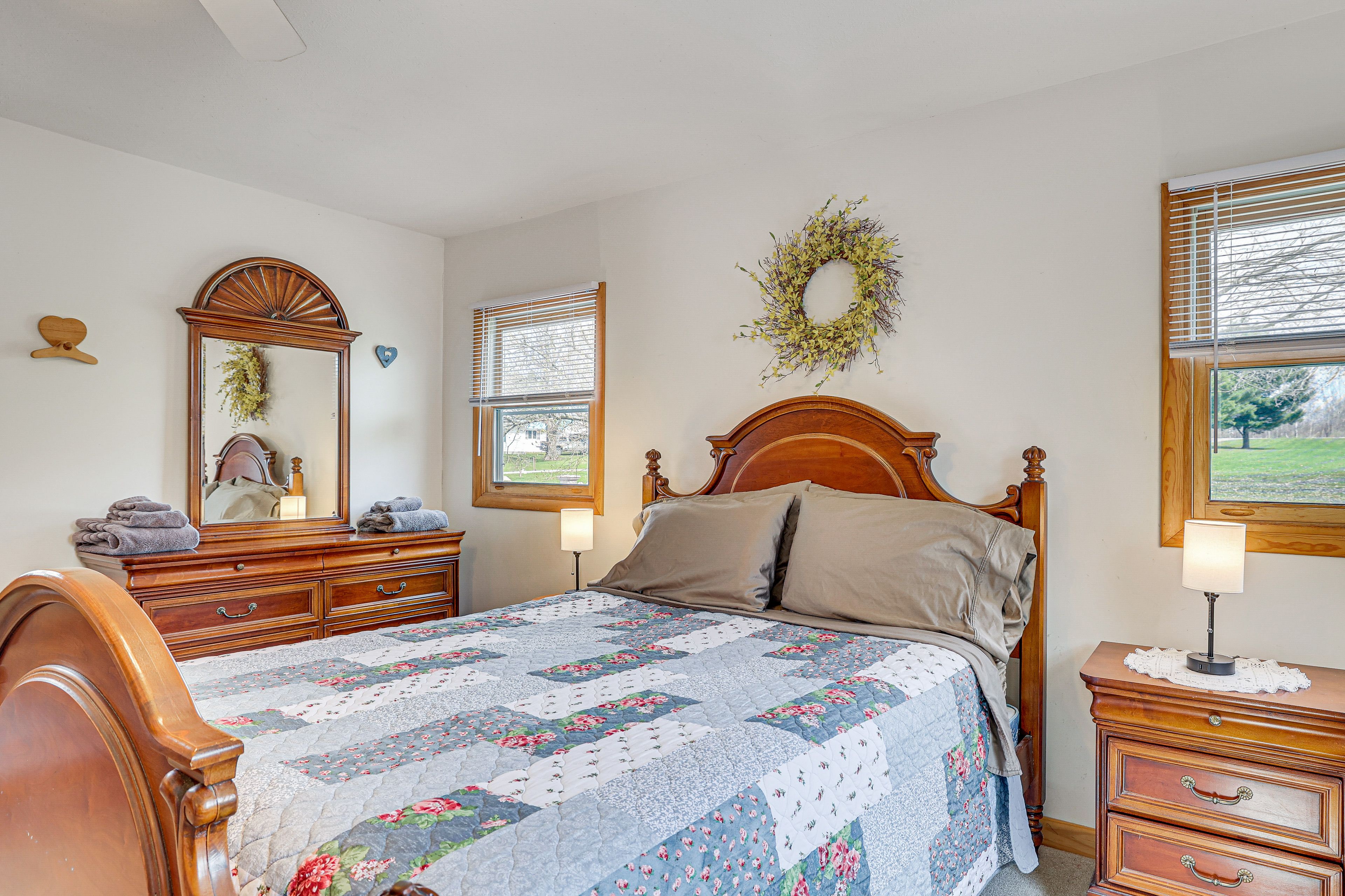 Bedroom 2 | Queen Bed | Main Level