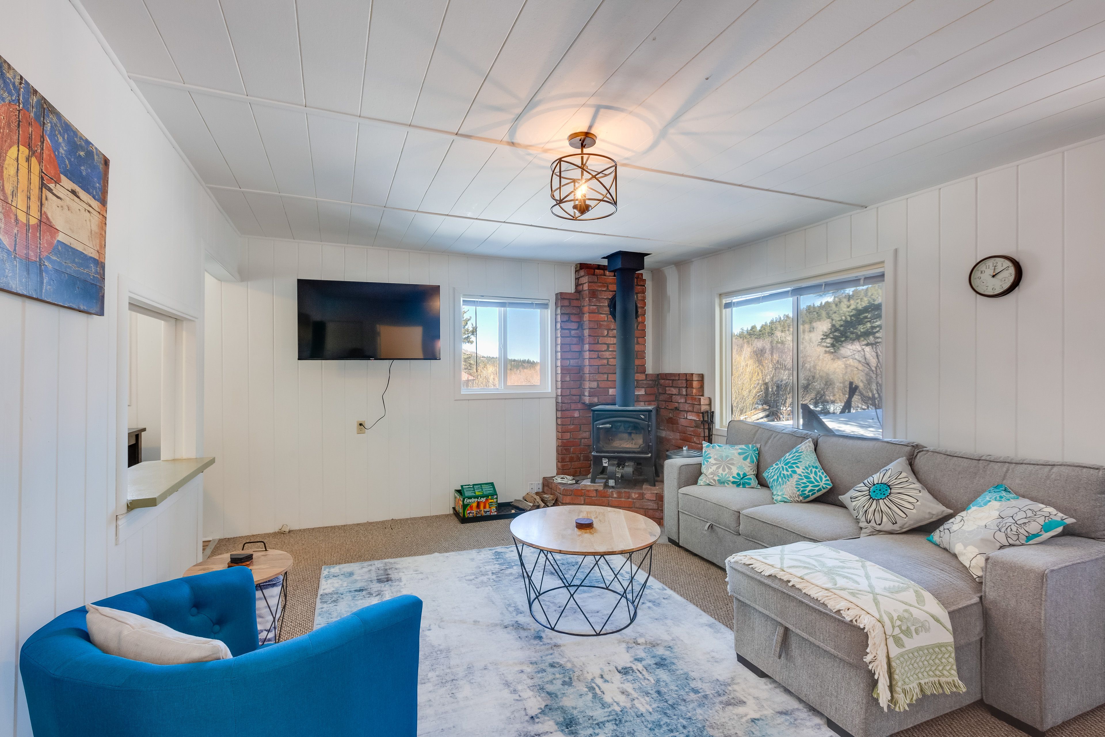 Living Room | Smart TV | Wood-Burning Stove | Full Sleeper Sofa