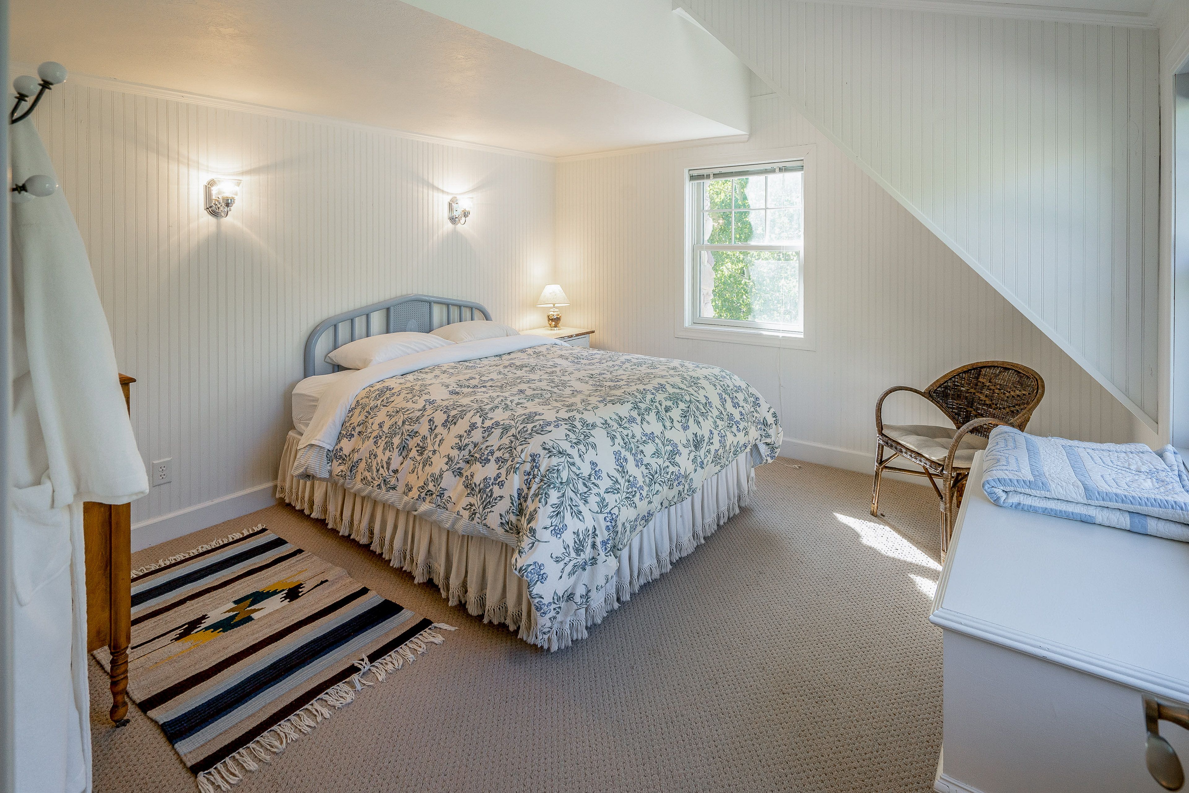 Bedroom 4 | Queen Bed