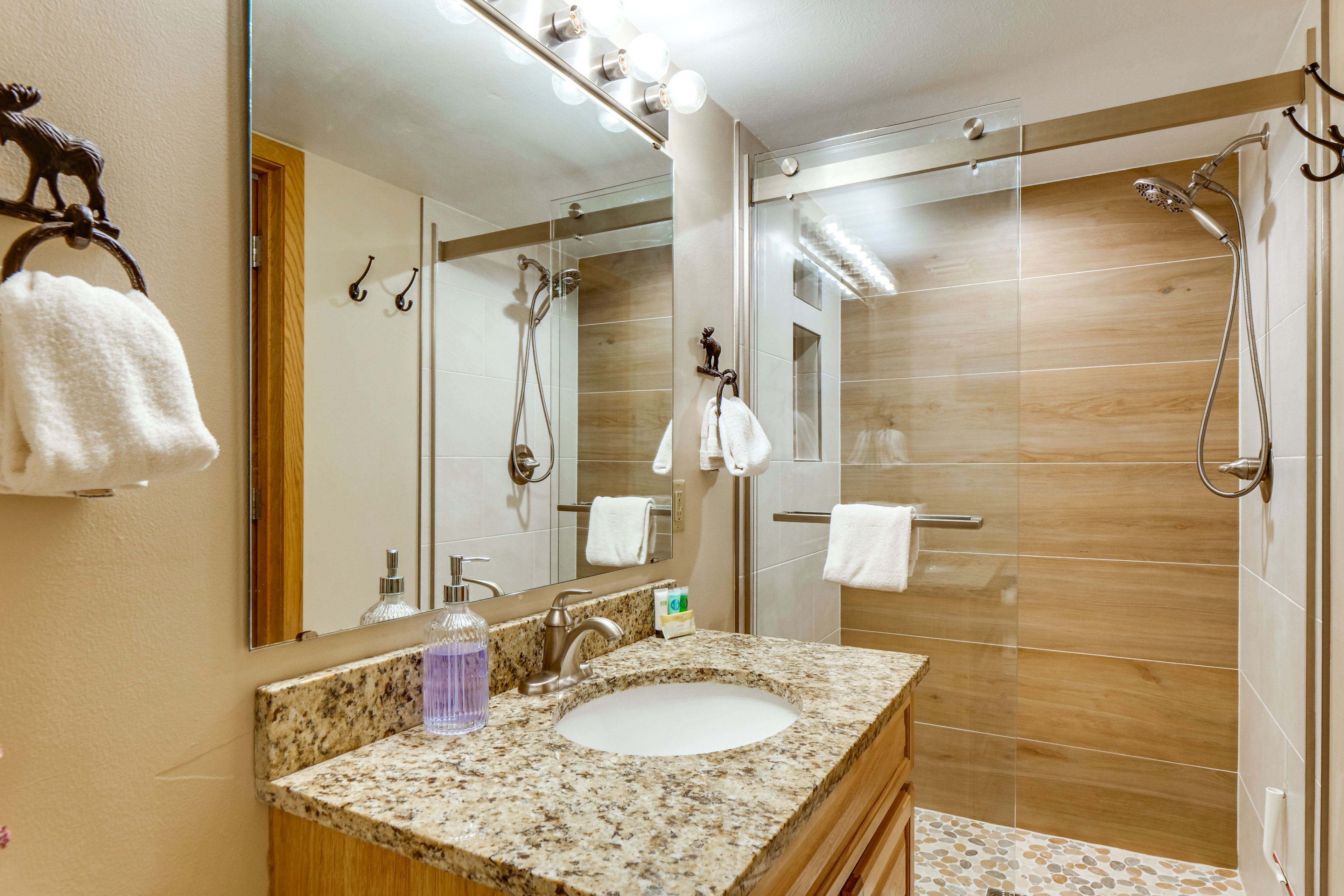 Full Bathroom | Lower Level