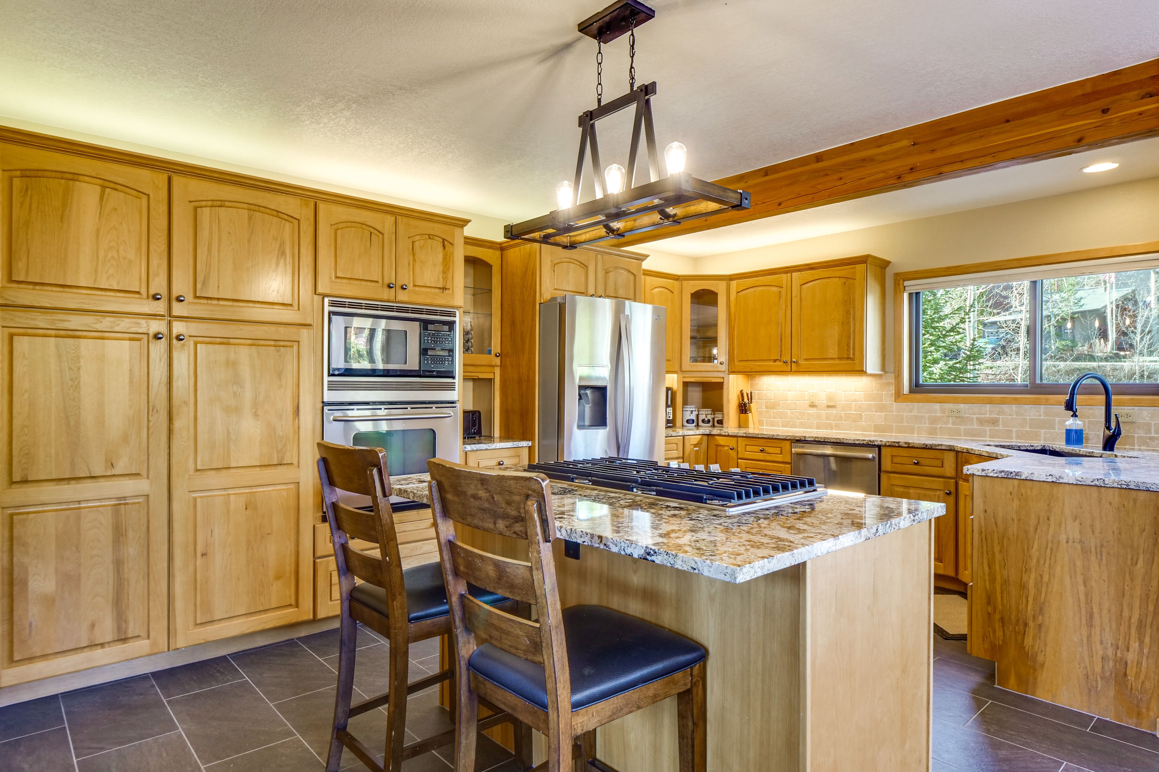 Kitchen | Cooking Basics | Gas Stovetop | Coffee Maker | Main Floor