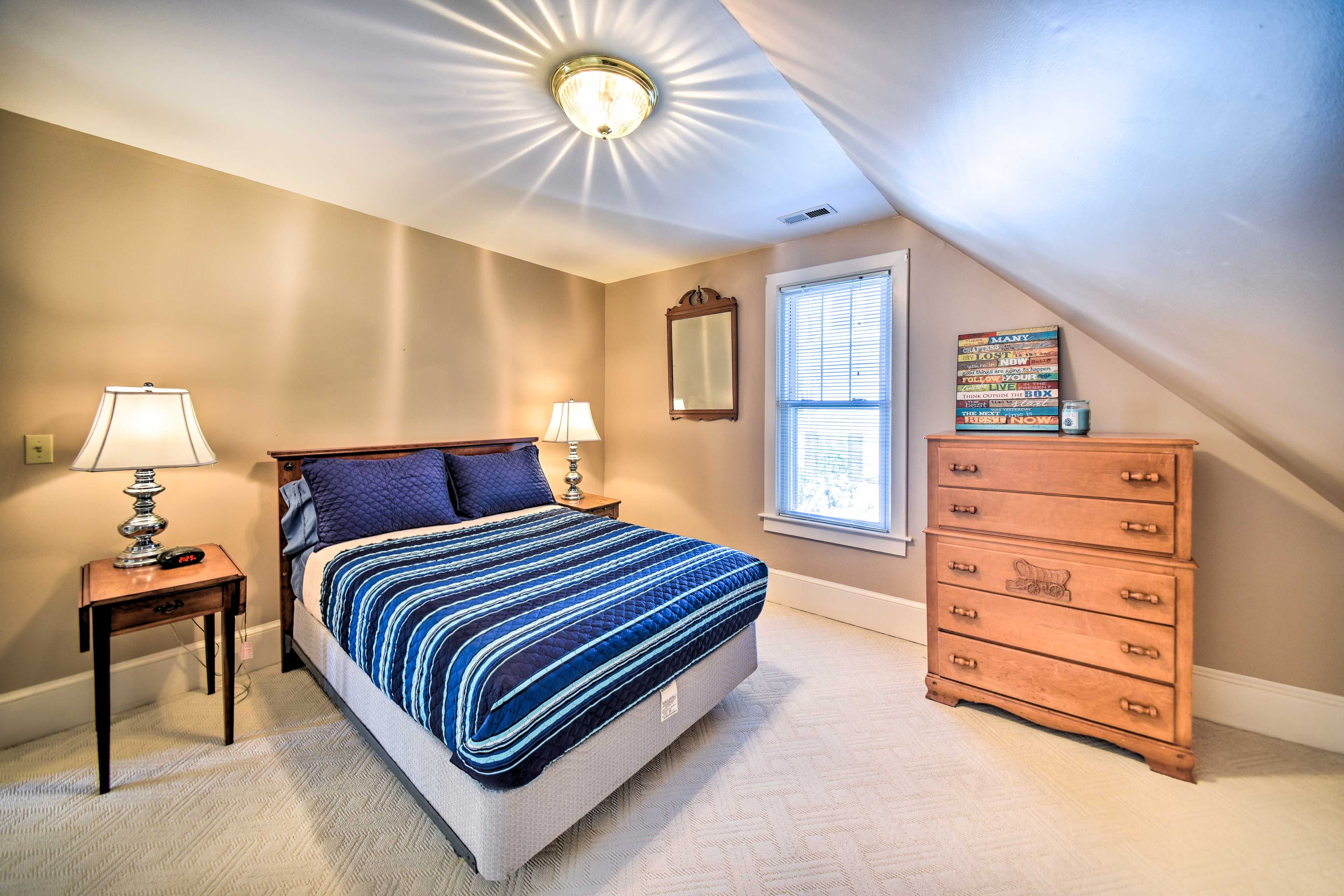 Bedroom 3 | Full Bed | 2nd Floor