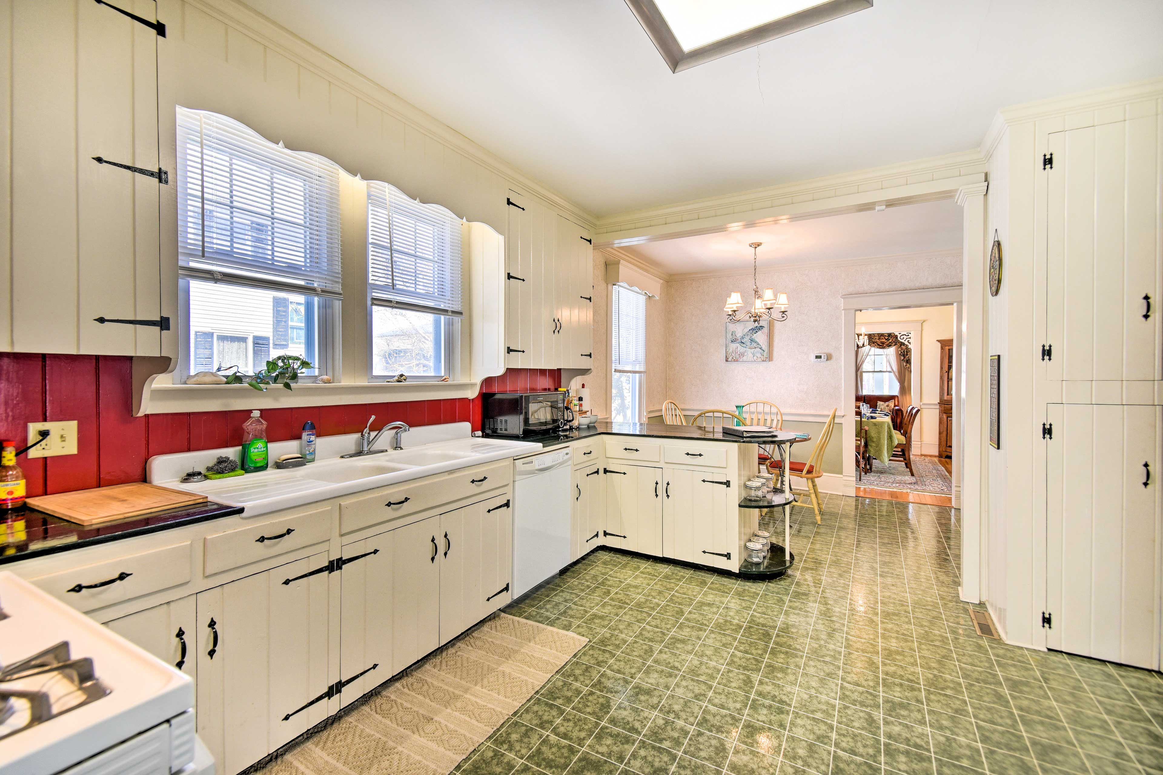 Kitchen | Cooking Basics | Coffee Maker | Air Fryer
